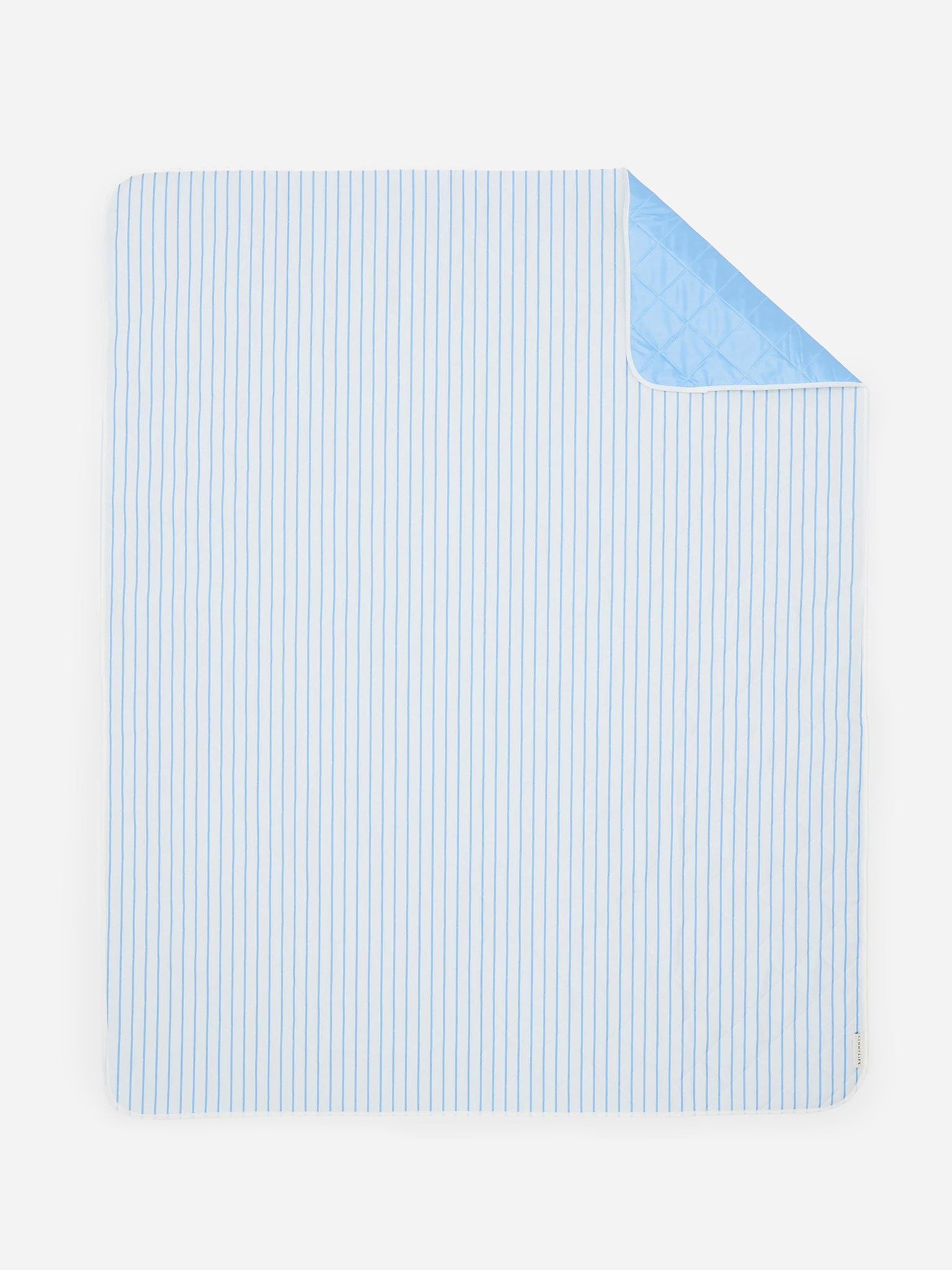 Weekend Beach + Picnic Blanket