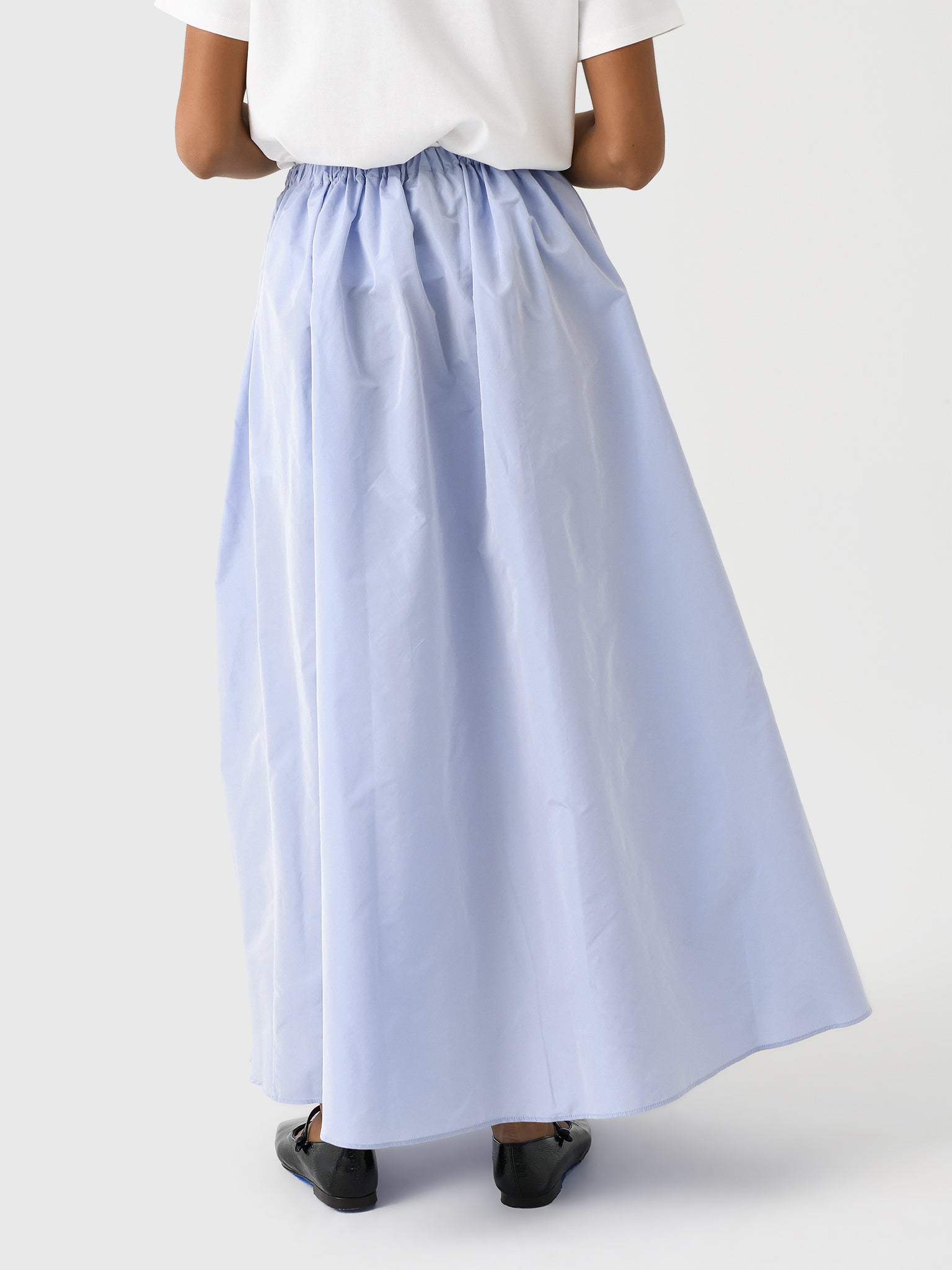 AVN Women's Serenity Skirt | $510.00 | Saint Bernard