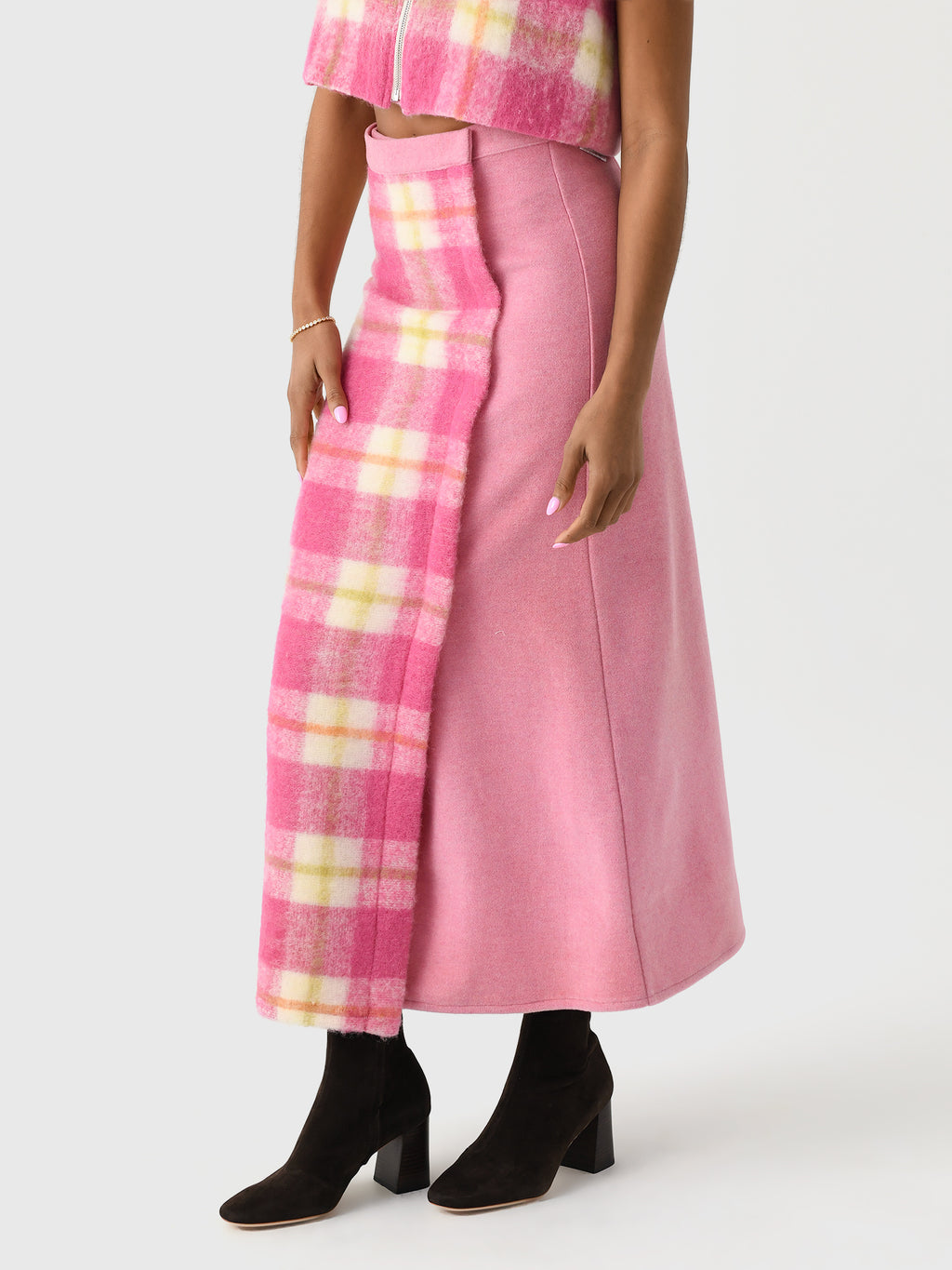 S42007504xCHECKWHITEPINKGREEN-alt2