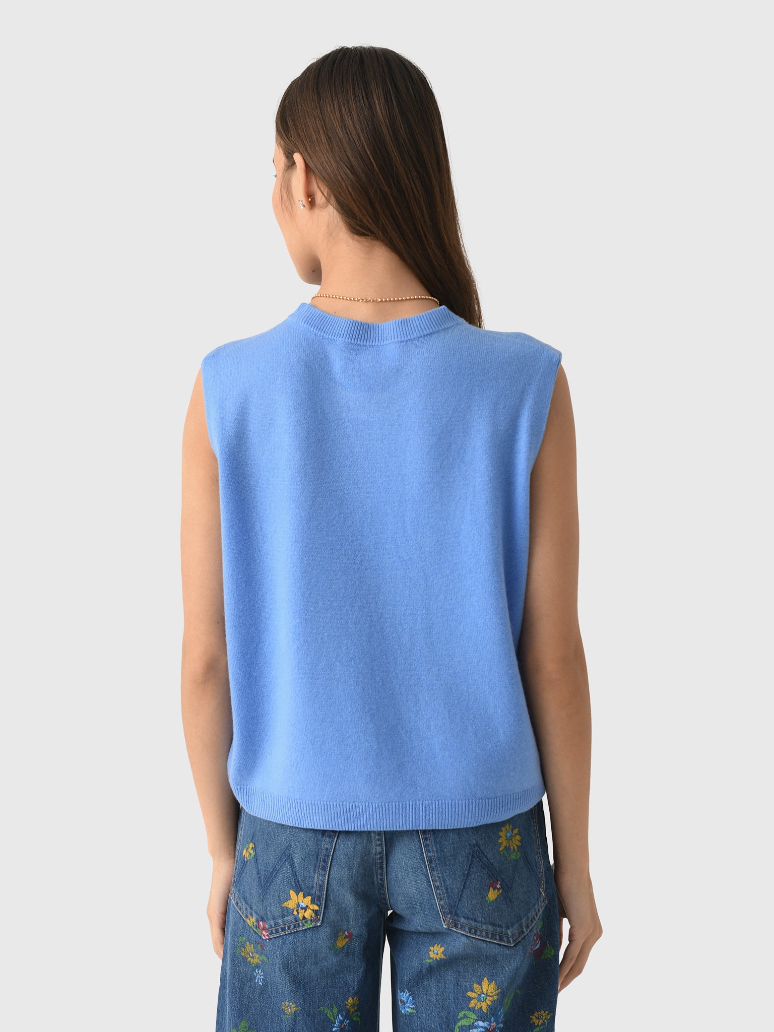 The Great Women's The Cashmere Pullover Vest - Saint Bernard