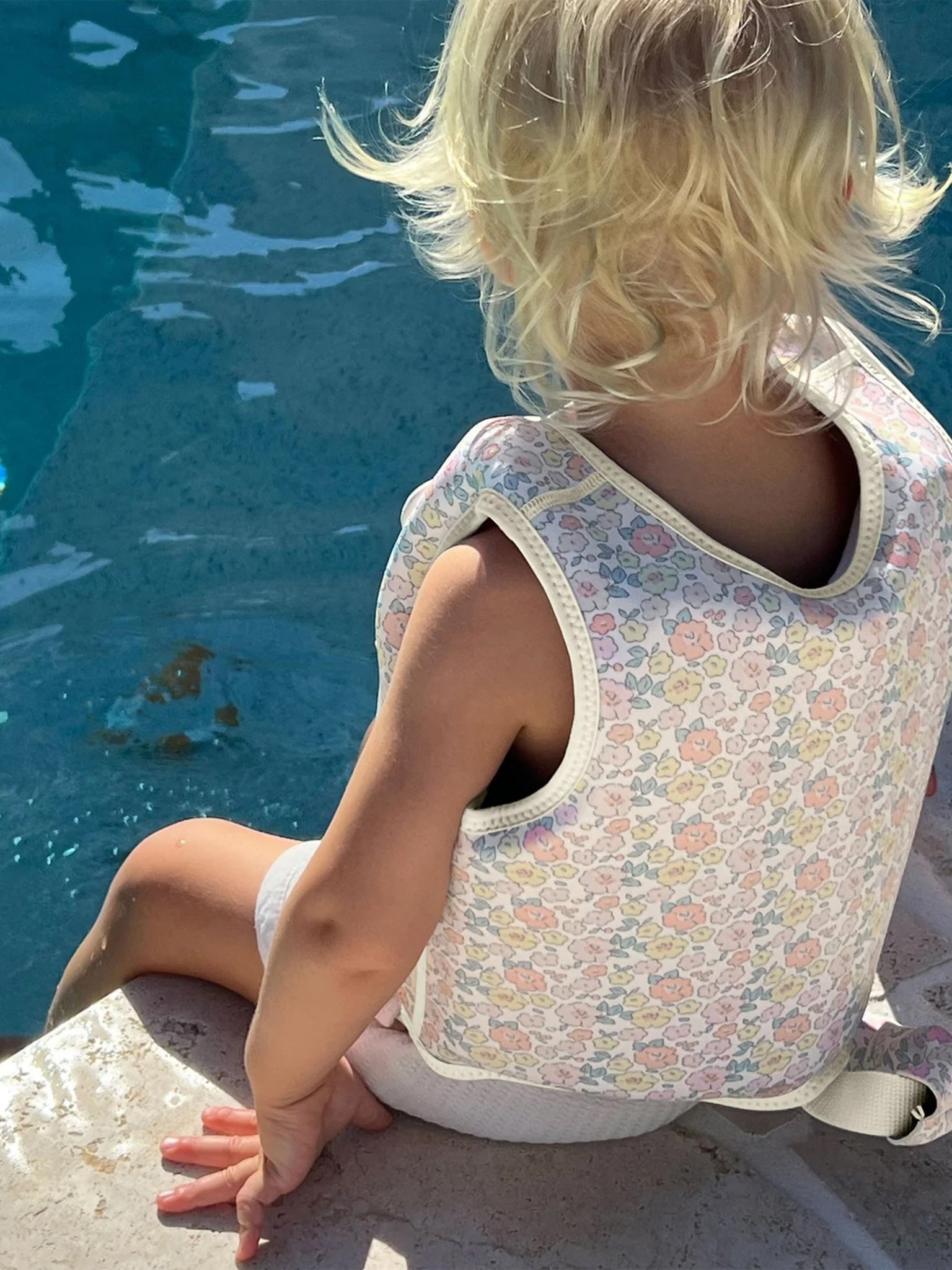 Sunnylife Into The Garden 1-2 Swim Vest - Saint Bernard