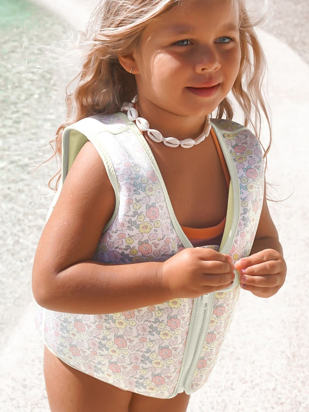 Sunnylife Into The Garden 3-6 Swim Vest - Saint Bernard