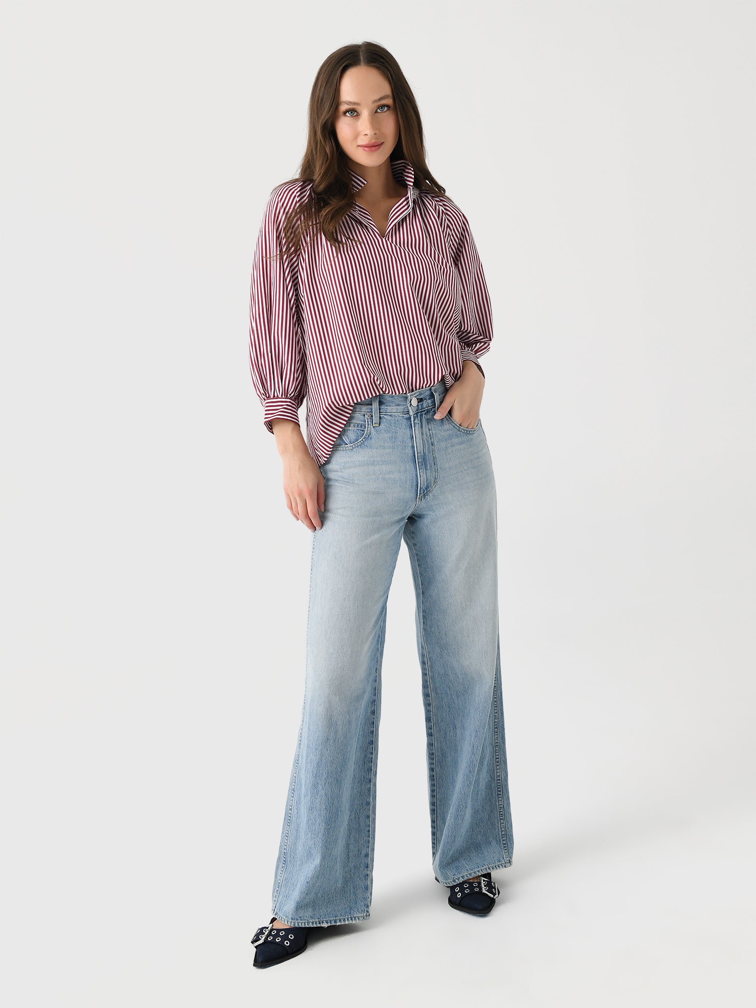 SARATOPxREDSTRIPE-alt1