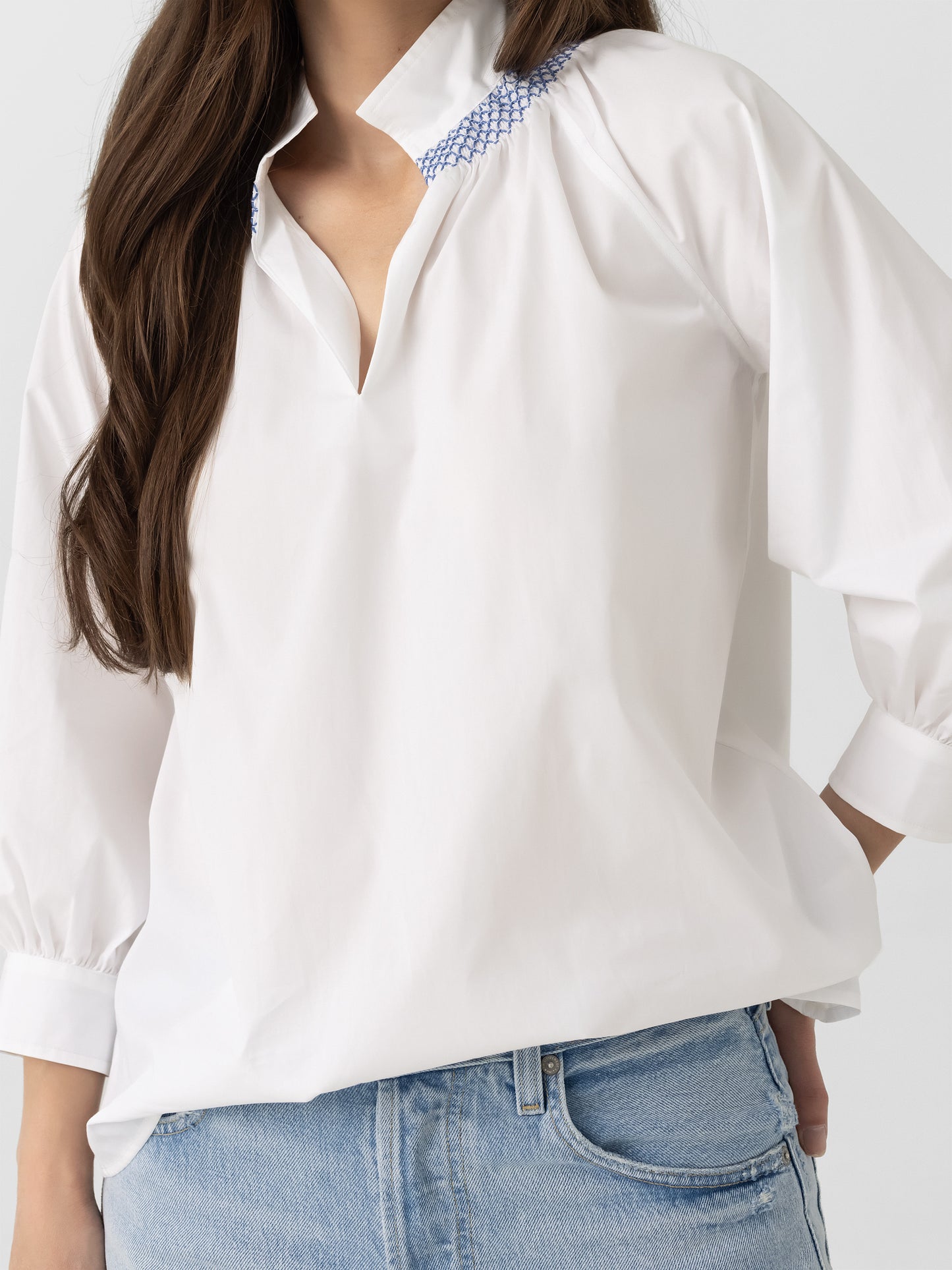 SARATOPxWHITEBLUE-alt4