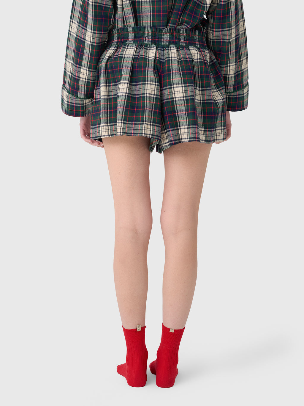 SB651980FPxPINELODGE-alt2