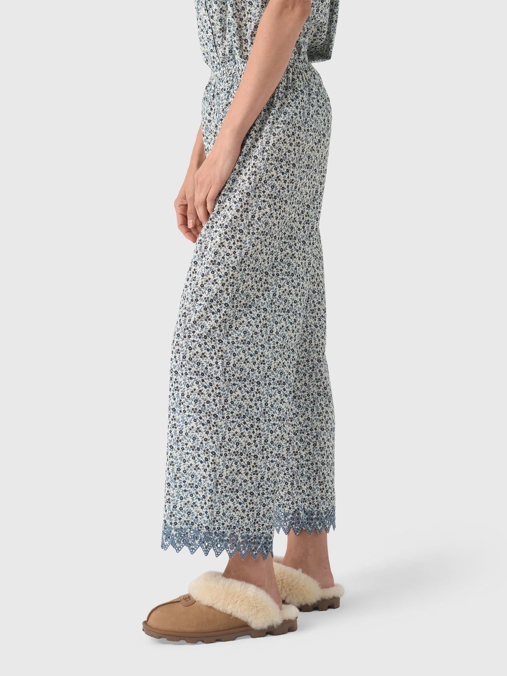 The Great Women's The Eyelet Easy Sleep Pant - Saint Bernard