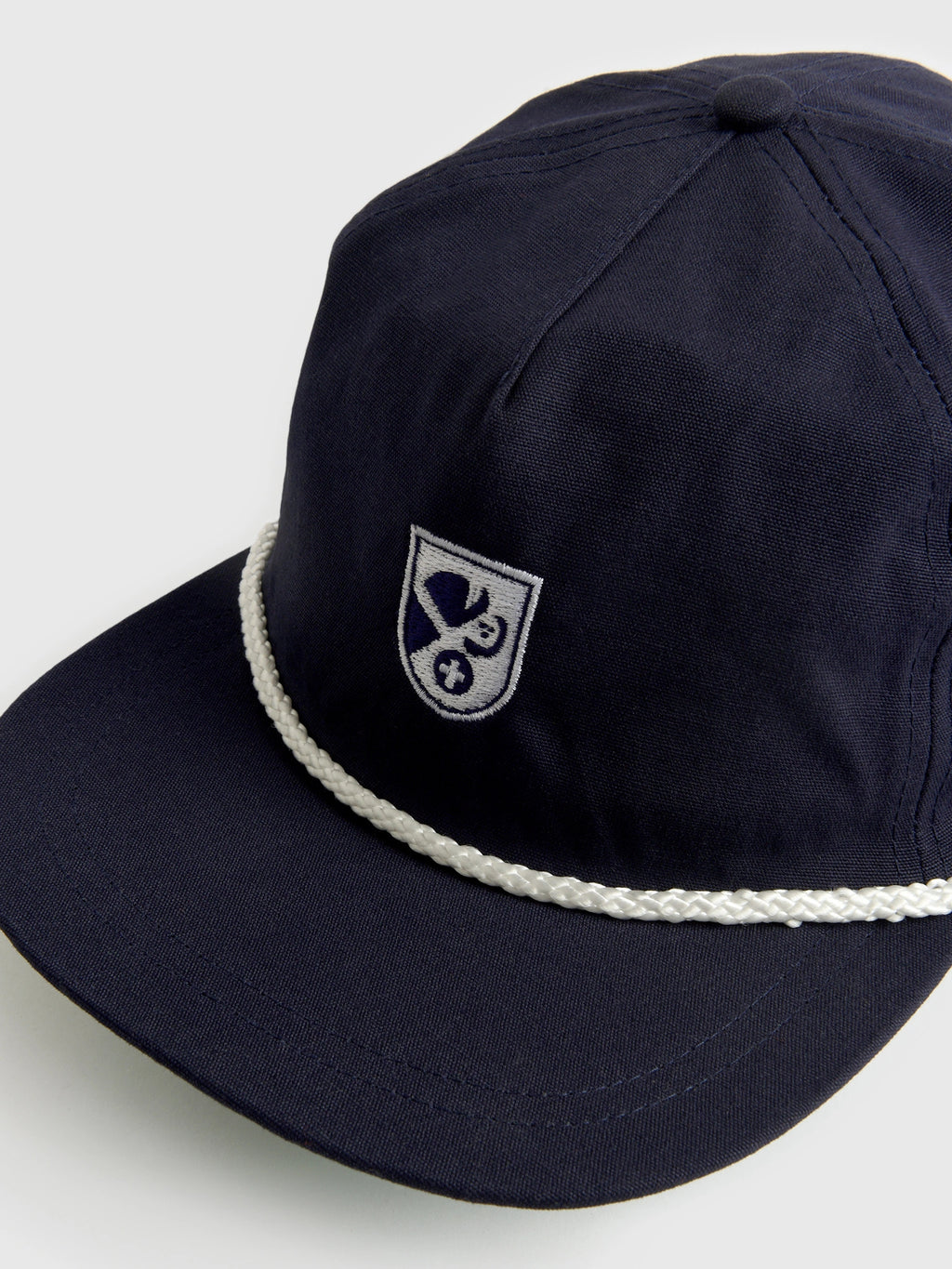 SBDNALOGOSHIELDROPEHATxNAVYWHITE-alt2