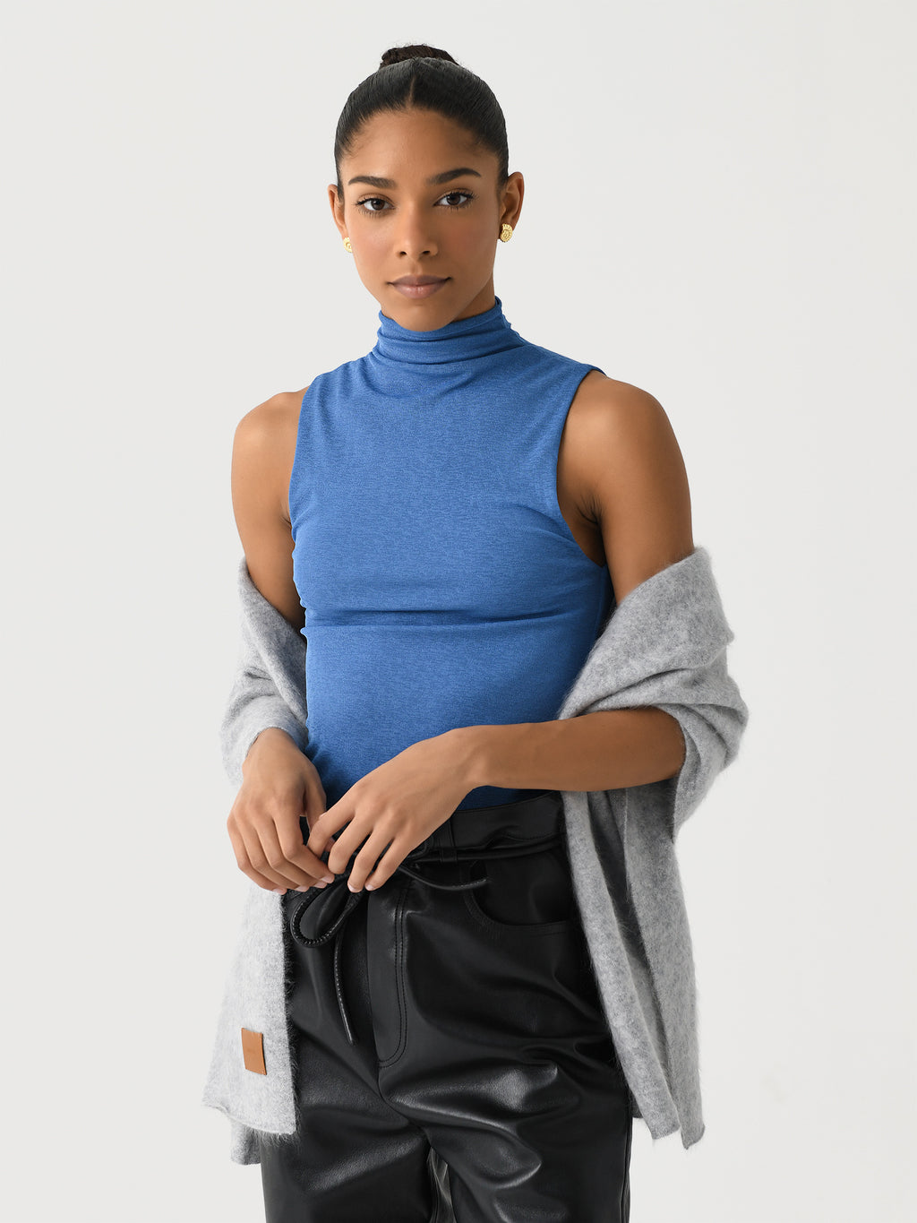 Vince Women's Brushed Cashmere Oversized Scarf - Saint Bernard