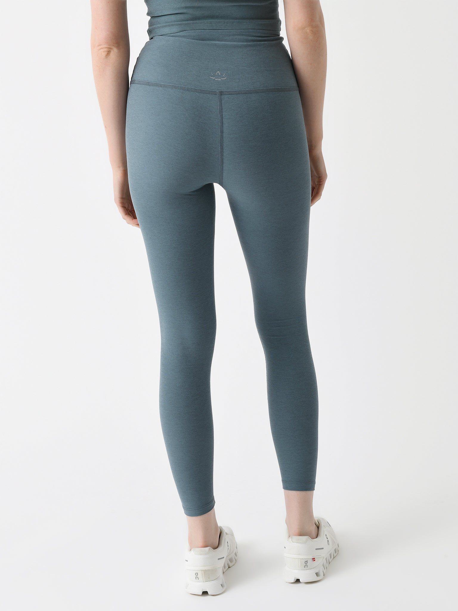 SD3243xSTORMHEATHER-alt1