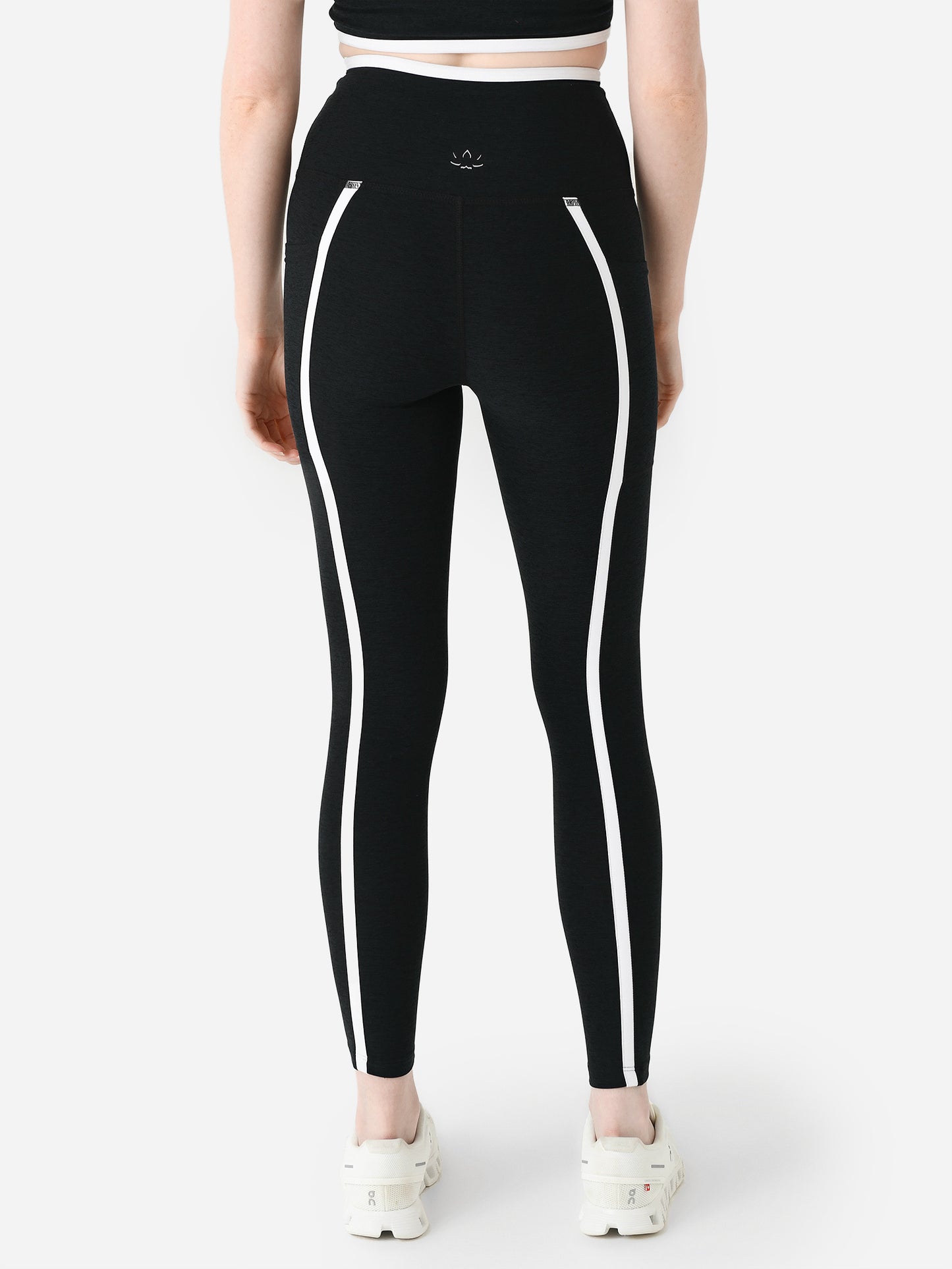 SD3540xDARKESTNIGHTCLOUDWHITE-alt3