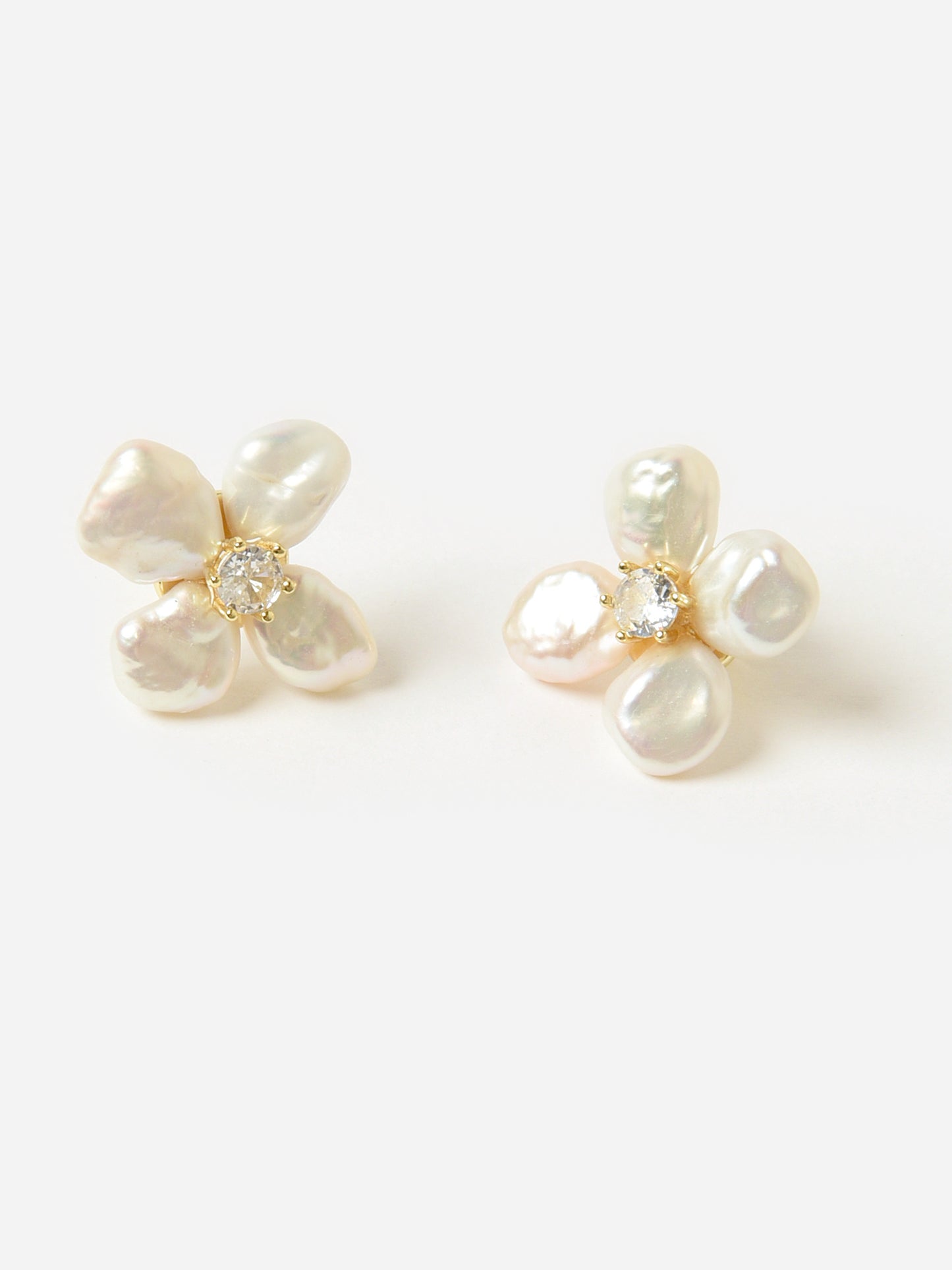 Shashi Flower Pearl Earrings