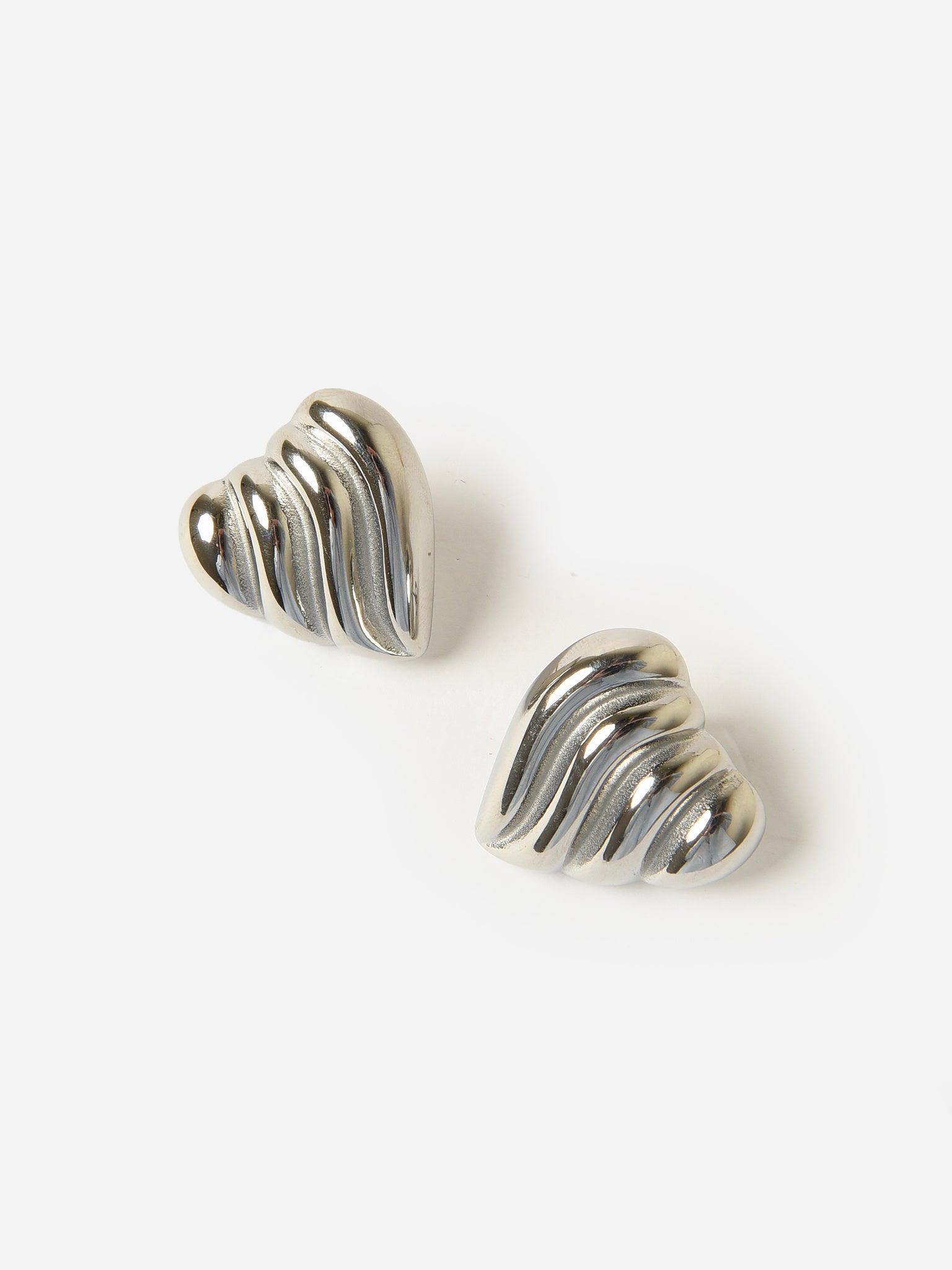 Shashi Josephine Heart Stud Earrings - Saint Bernard