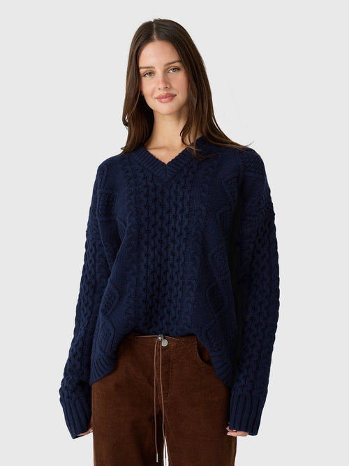 Still Here Women's Minnesota Sweater - Saint Bernard