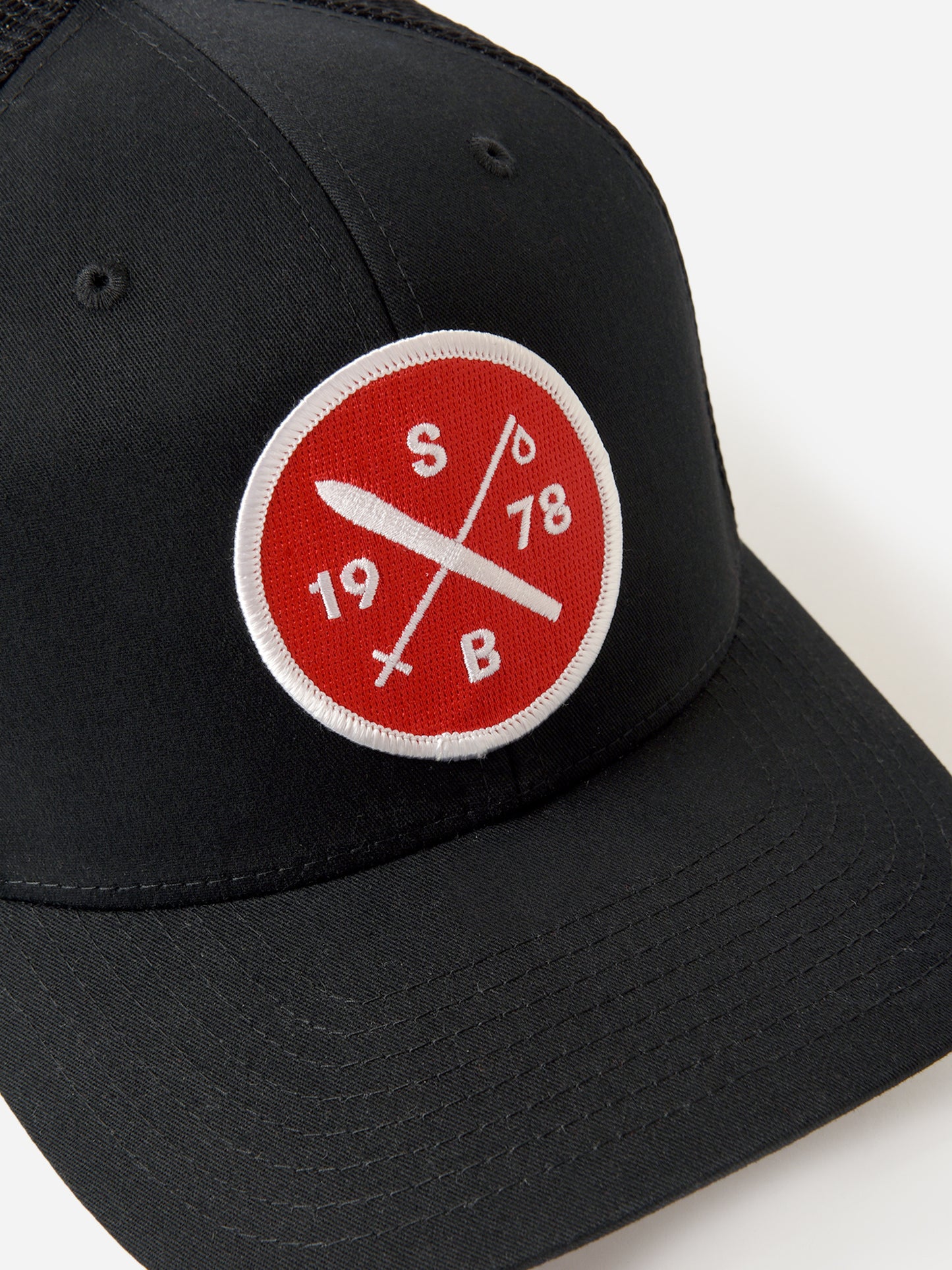 SKICROSSLOGOTRUCKERHATxBLACK-alt1