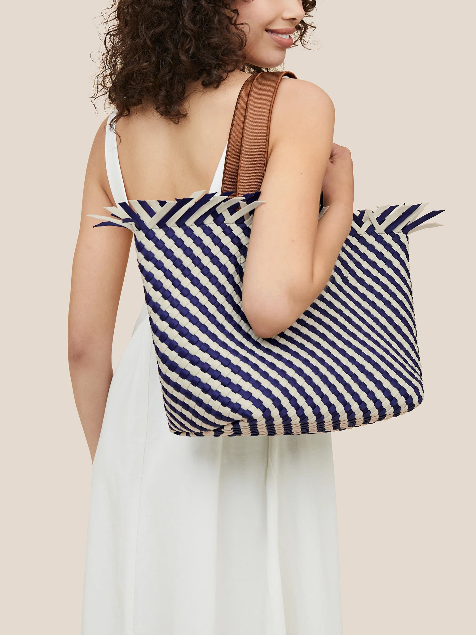 SN0200DxVENICESTRIPED-alt1