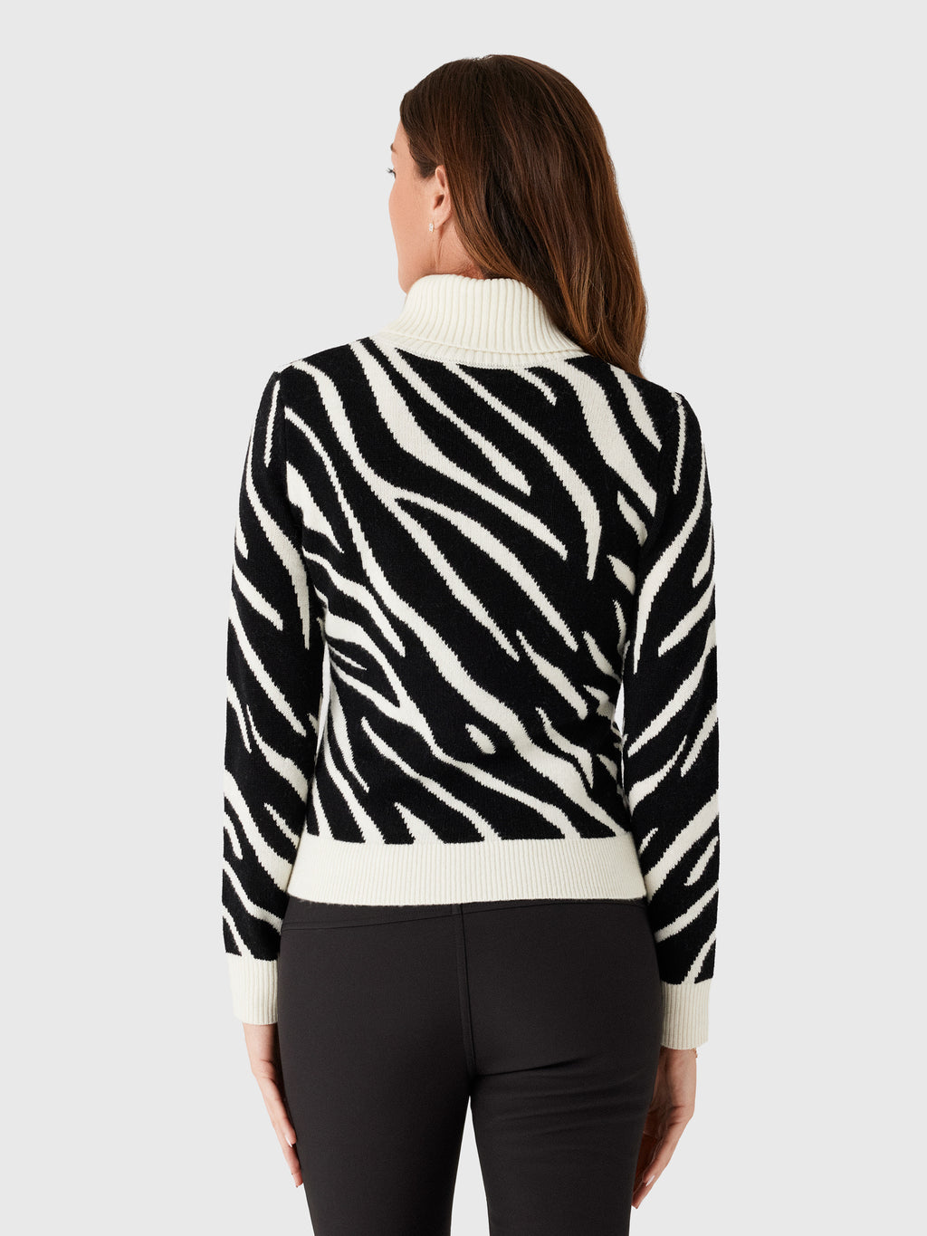 Berno Women's The Snowbird Zebra Sweater - Saint Bernard