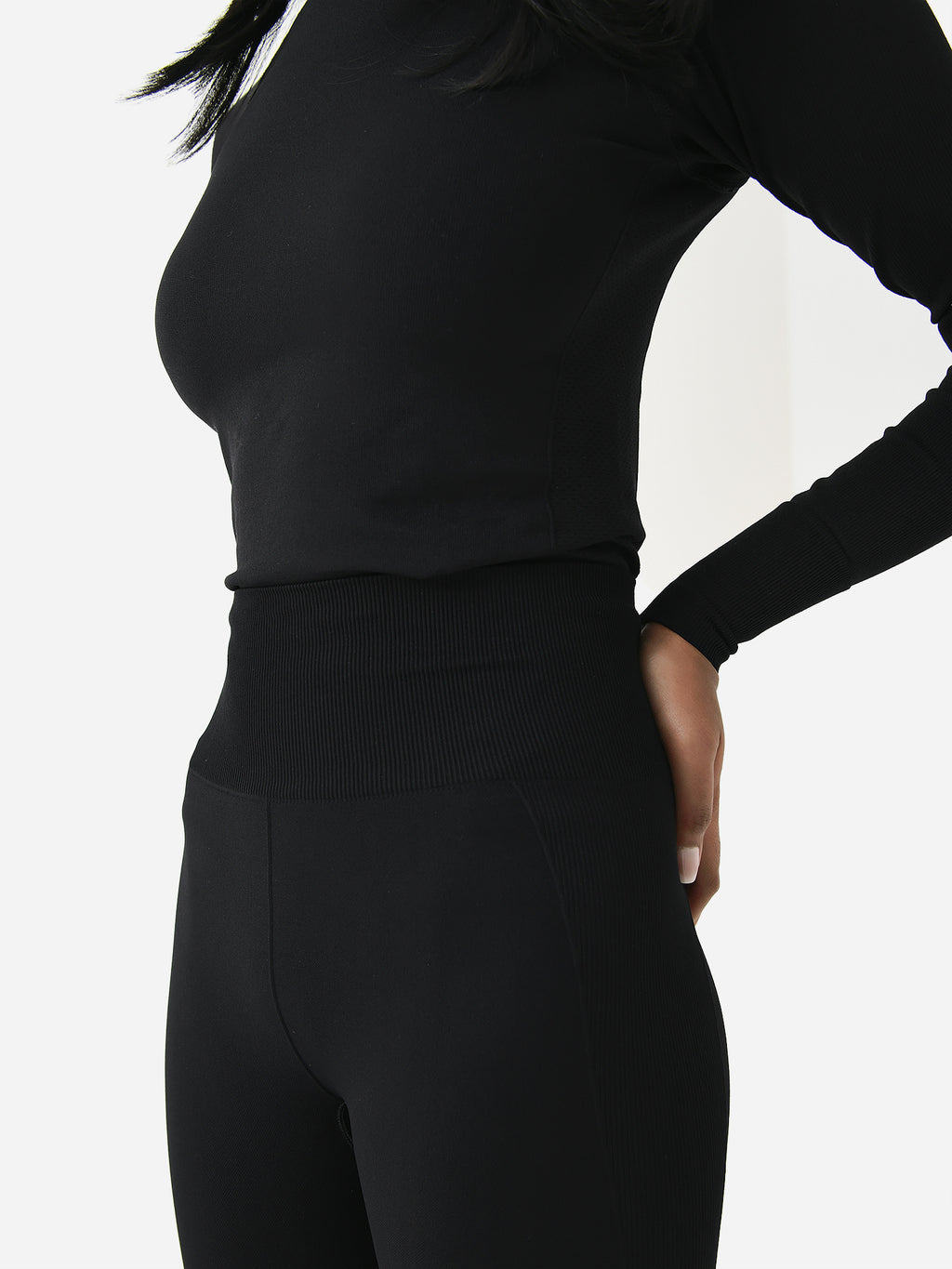 SOPHIASEAMLESSLEGGINGxBLACK-alt4