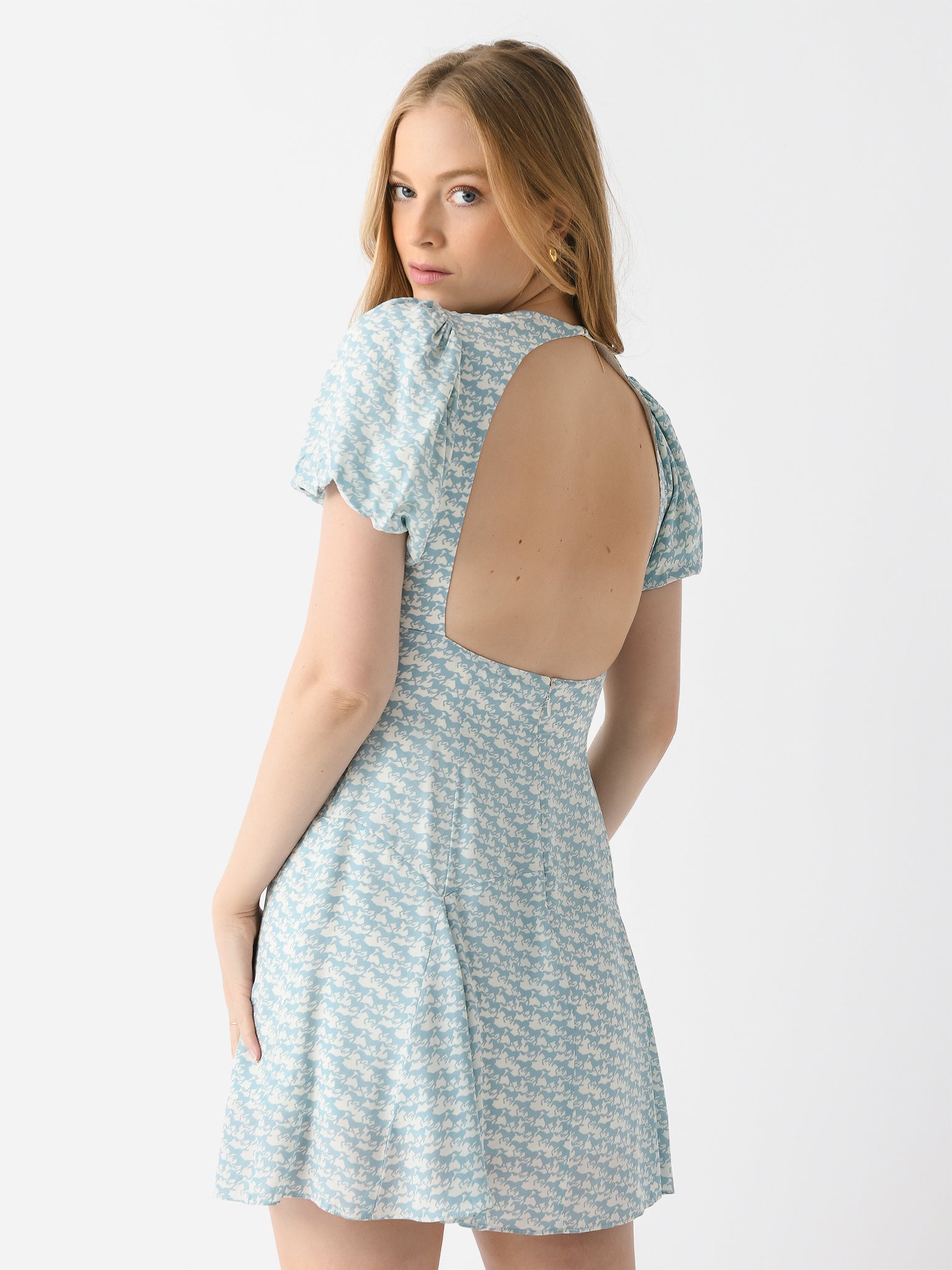 SP24-R3138SIL-HOPxHORSEPRINT-alt3