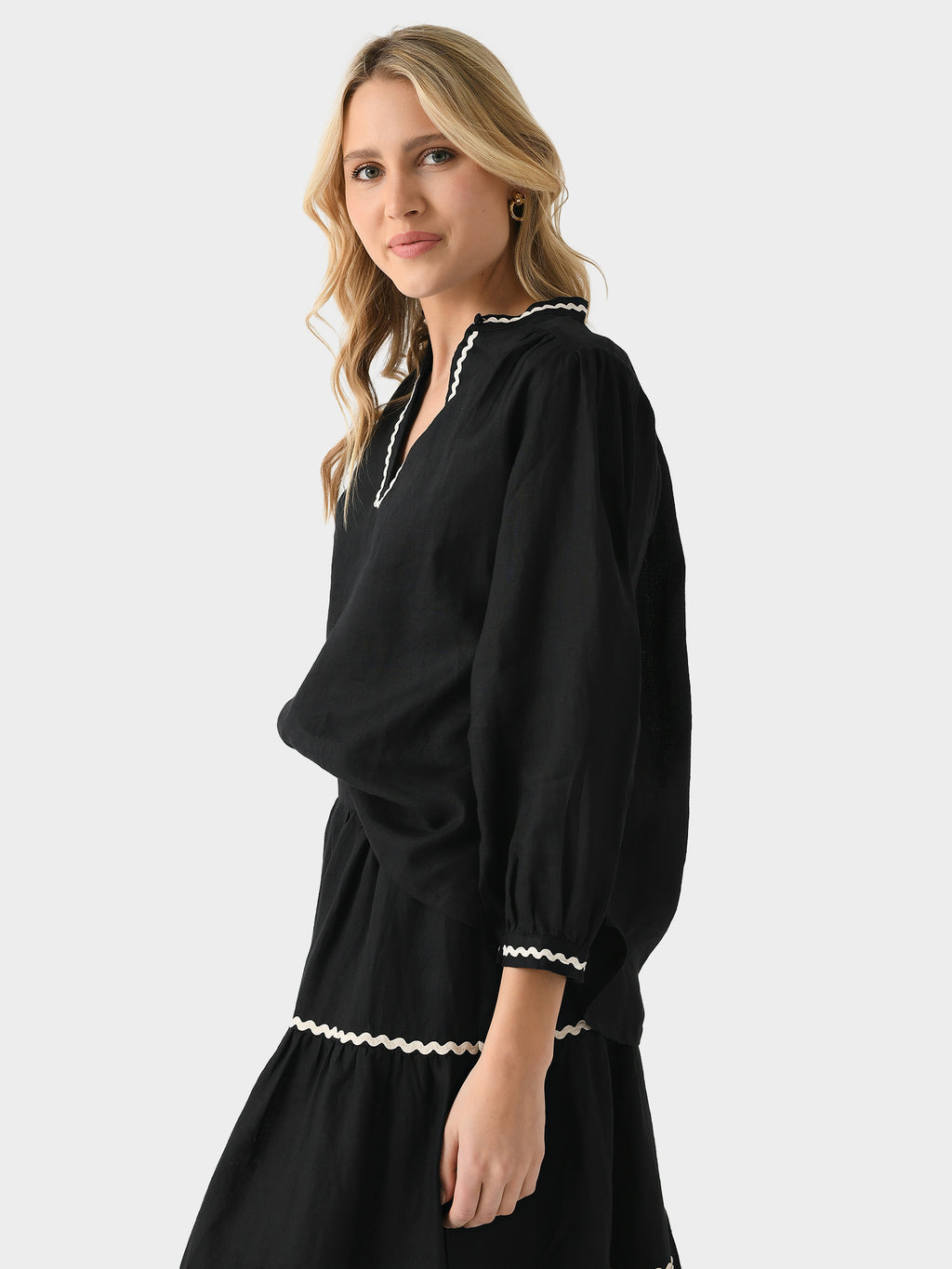 SP24-W1106-19xBLACK-alt3