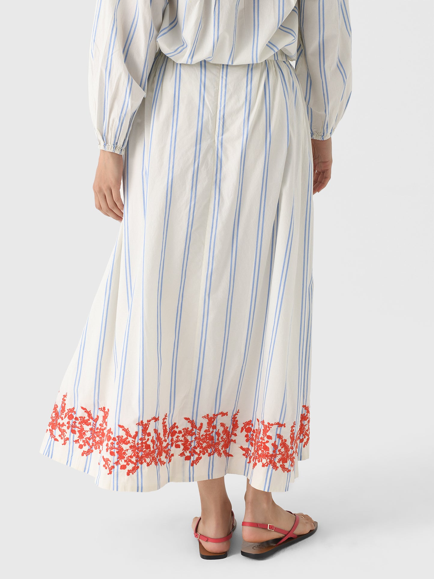 SP25-W1363-19xCERULEANSTRIPE-alt3