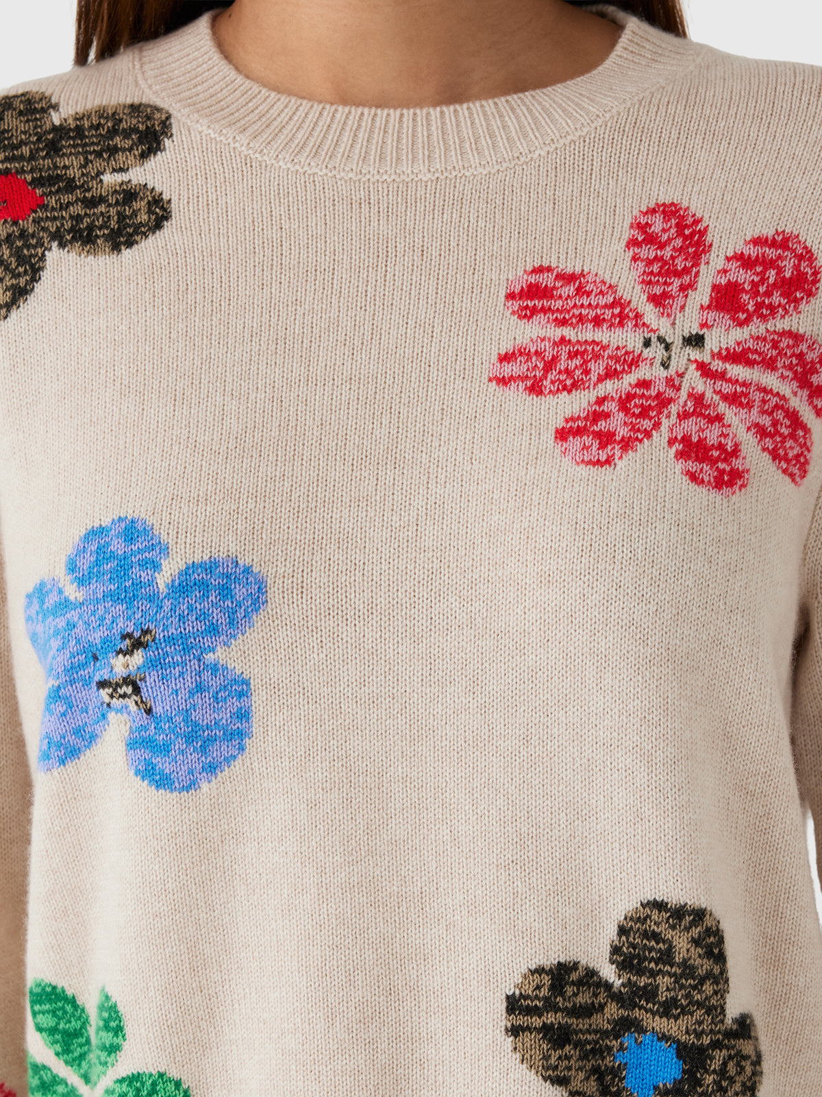 Jumper 1234 Women's Twisted Floral Crew Sweater - Saint Bernard