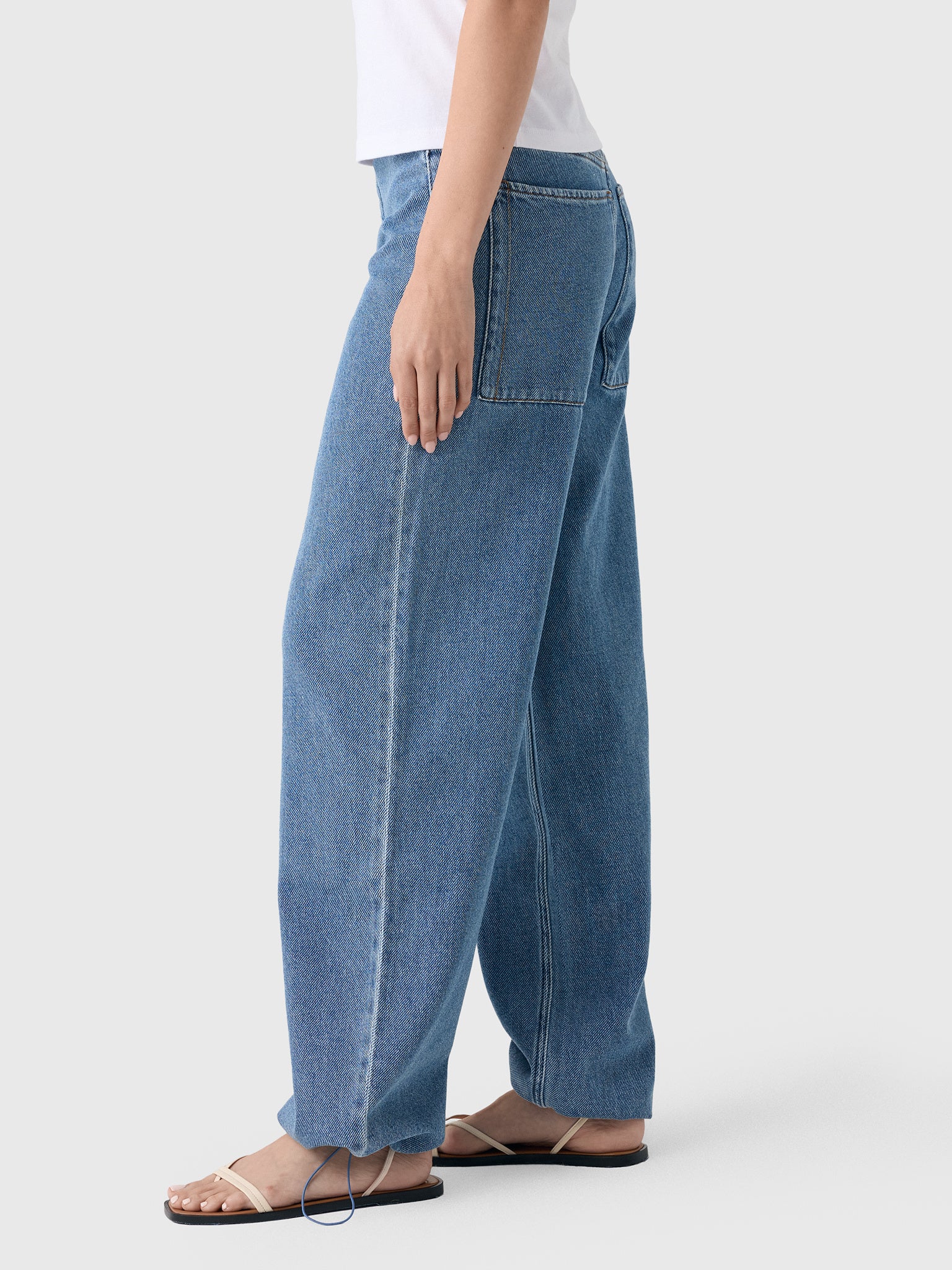 Still Here Women's Sport Jean - Saint Bernard