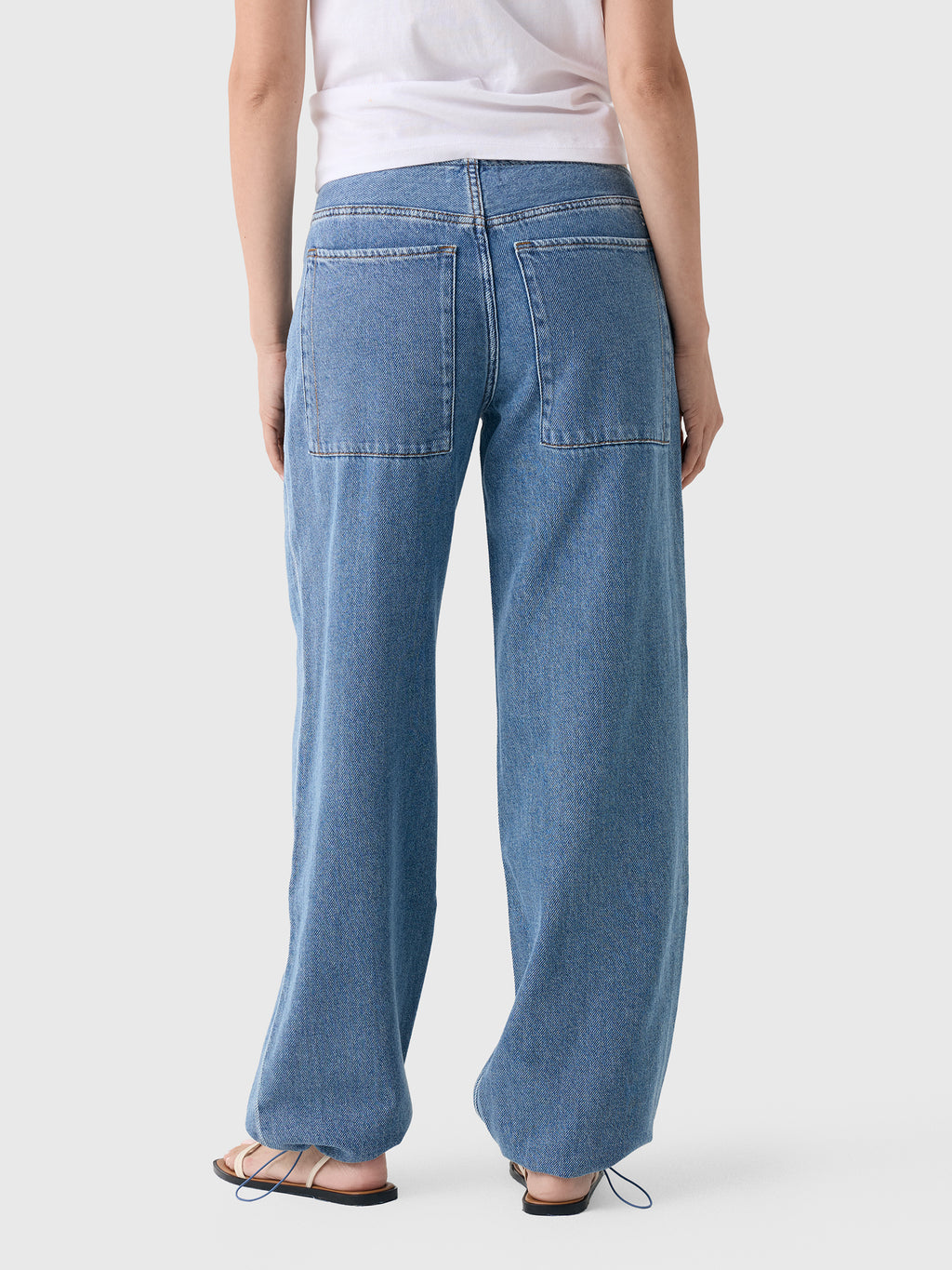 Still Here Women's Sport Jean - Saint Bernard