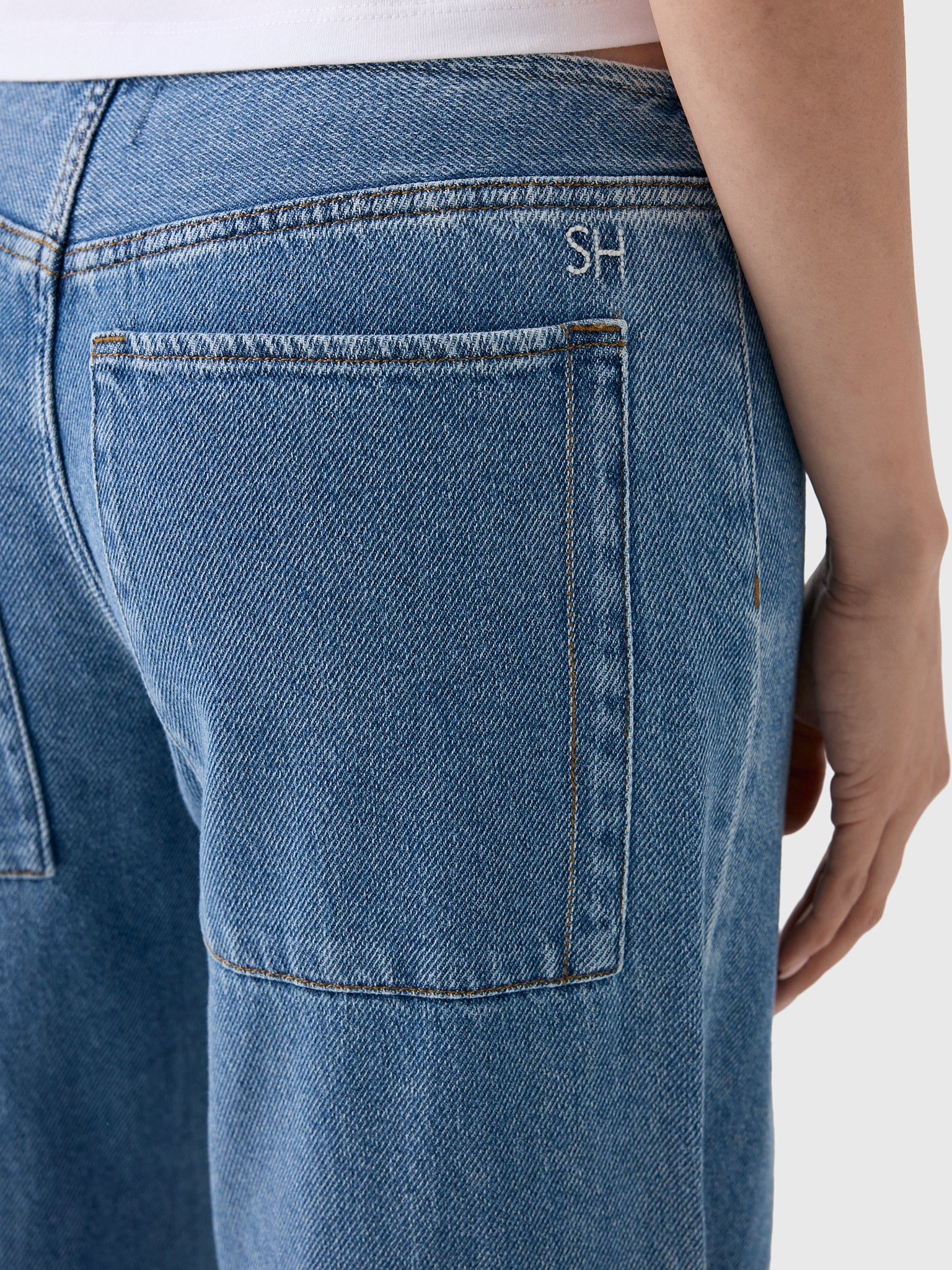 Still Here Women's Sport Jean - Saint Bernard
