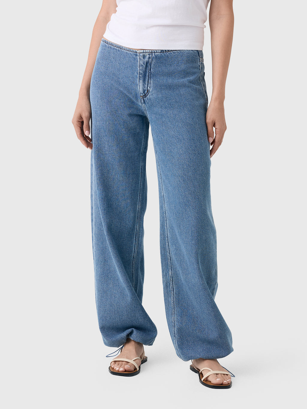 Still Here Women's Sport Jean - Saint Bernard