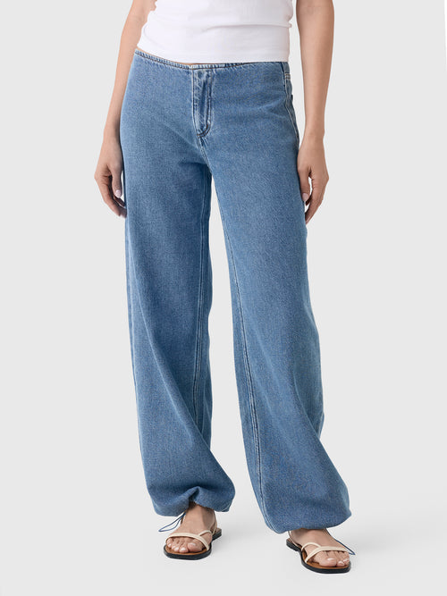 Still Here Women's Sport Jean