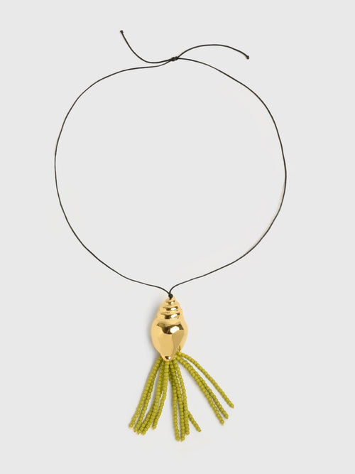 Timeless Pearly Shell Tassel Necklace