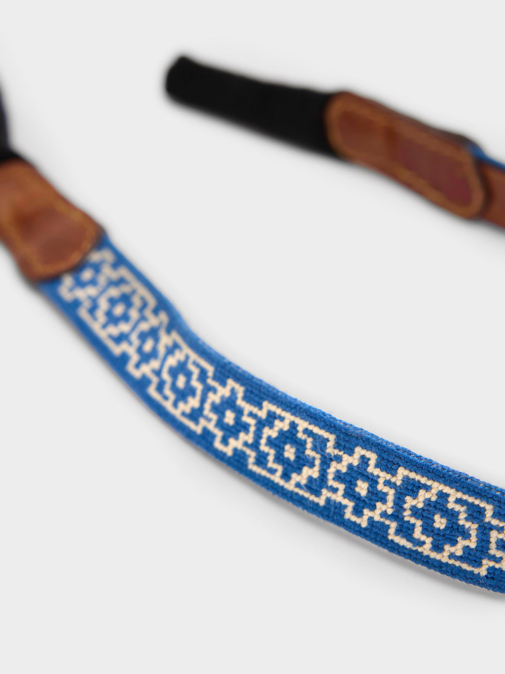 Smathers & Branson Claiborne Needlepoint Sunglasses Strap - Saint Bernard