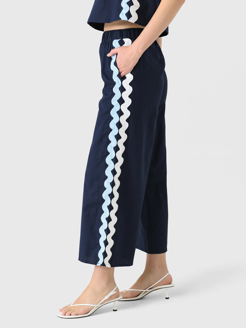 SS1458PxNAVY-alt2
