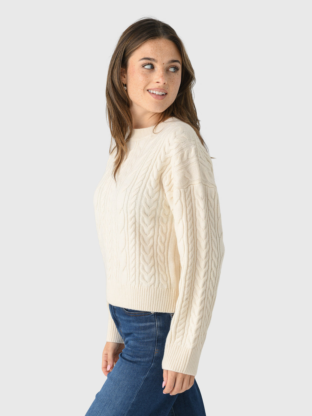 Eche Women's Crewneck Cable Sweater - Saint Bernard