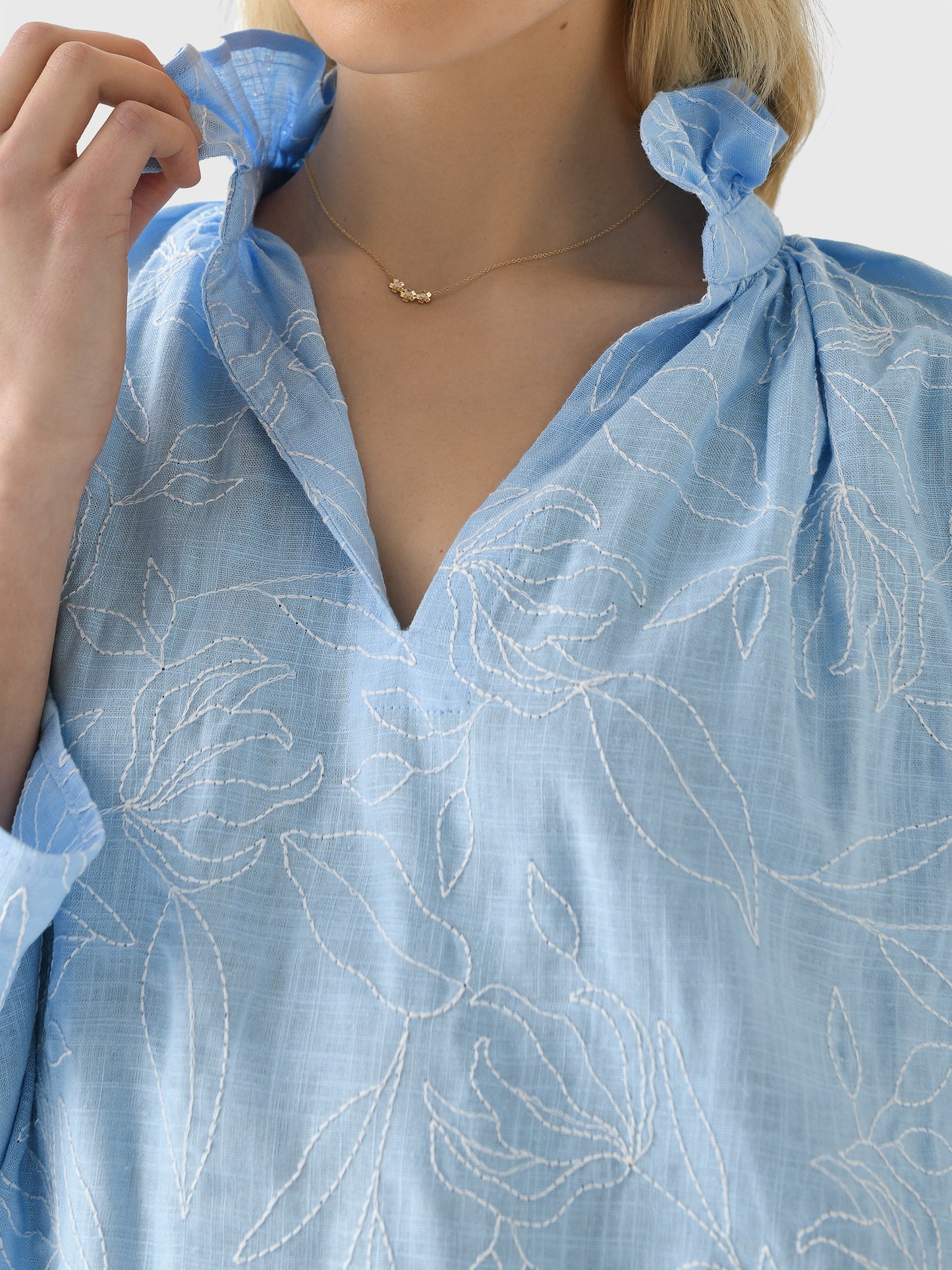 SS20-021xBLUEEMBROIDERY-alt4