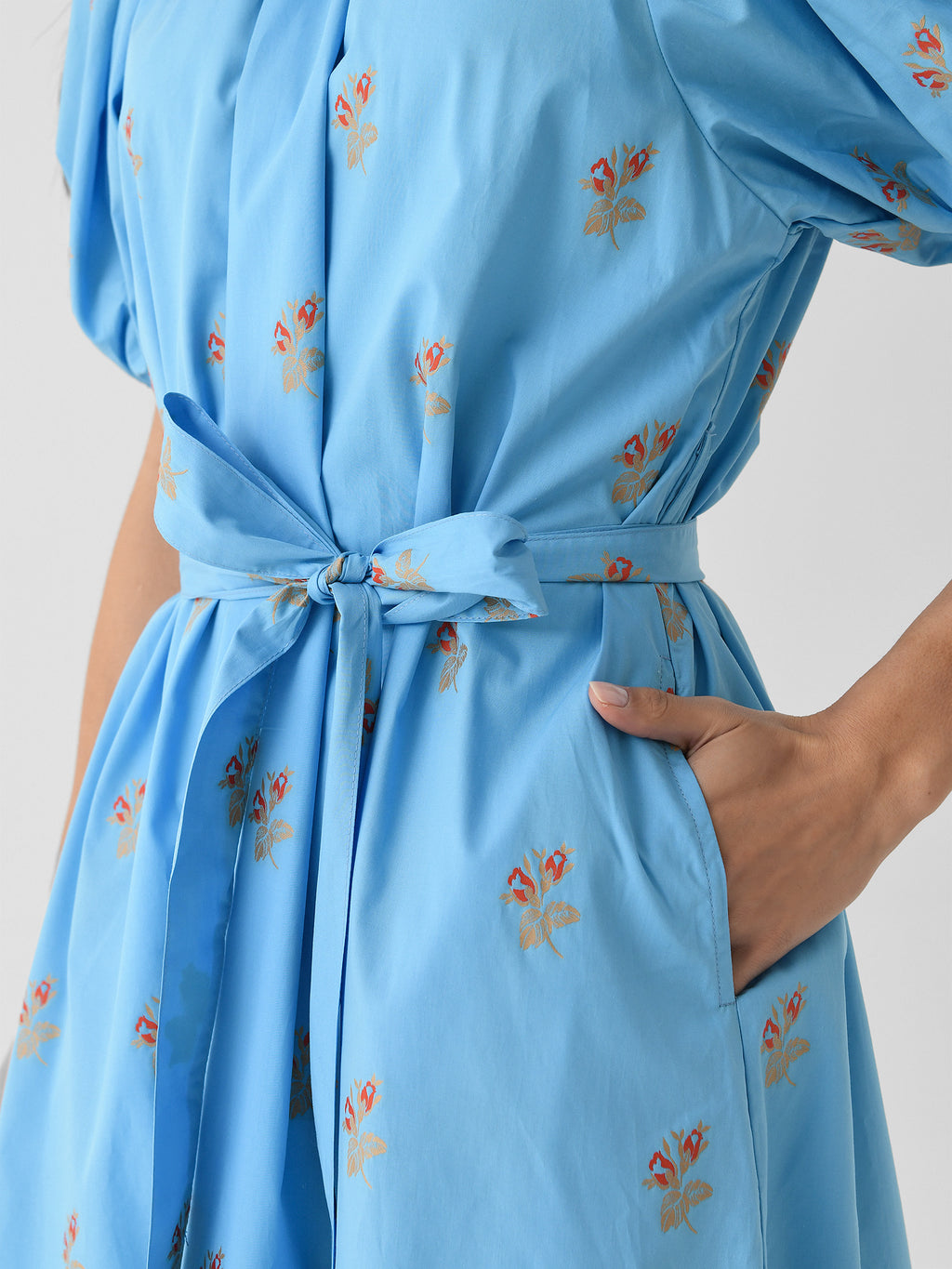 SS22-230xBLUEROSEJACQUARD-alt3