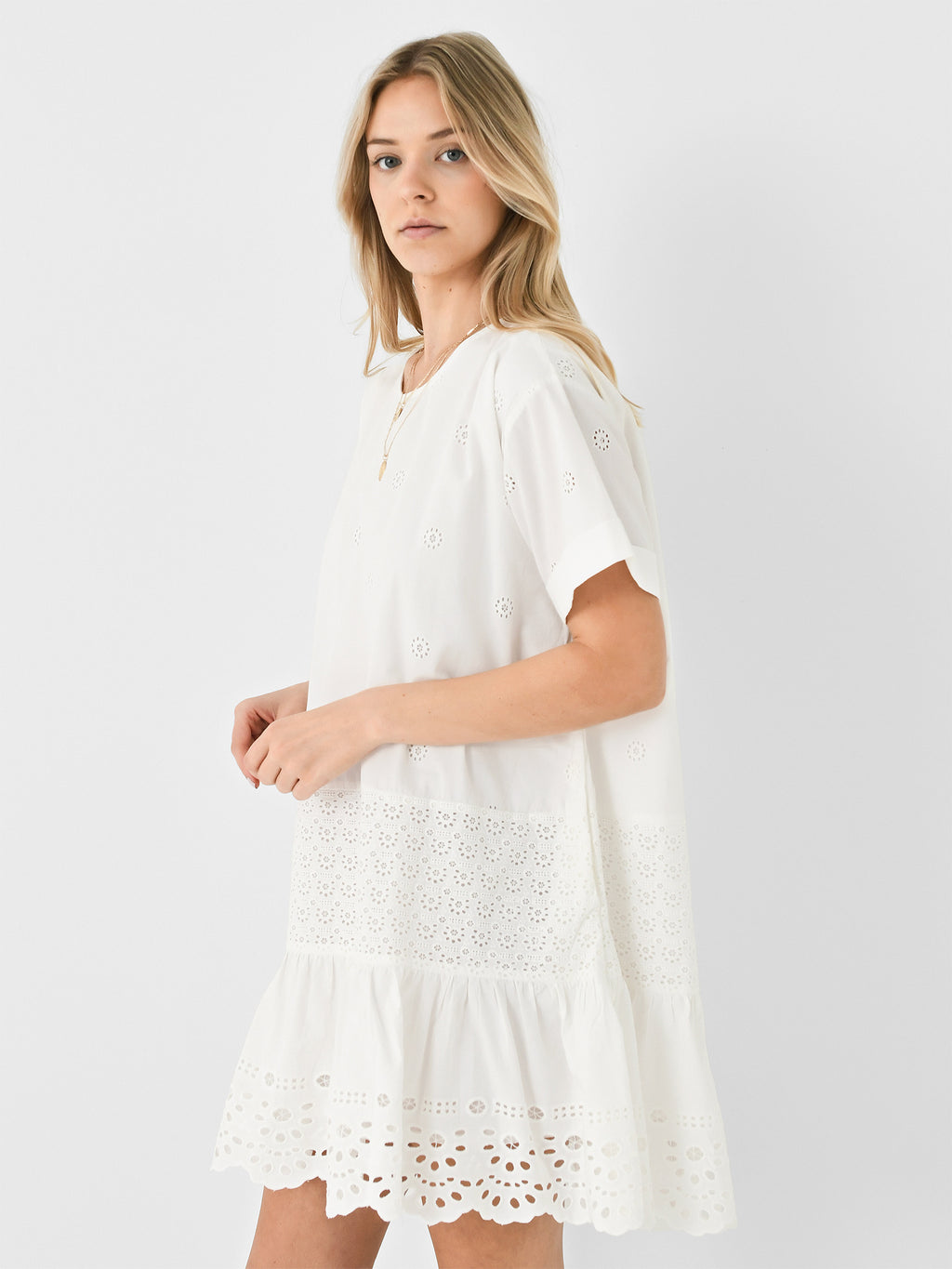 SS24-021xWHITE-alt2