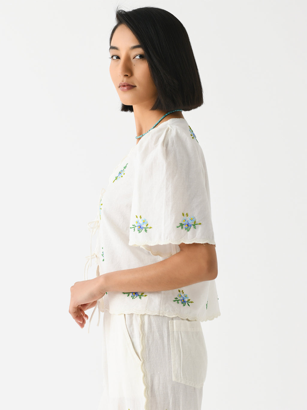 SS24-135 xWHITE-alt3
