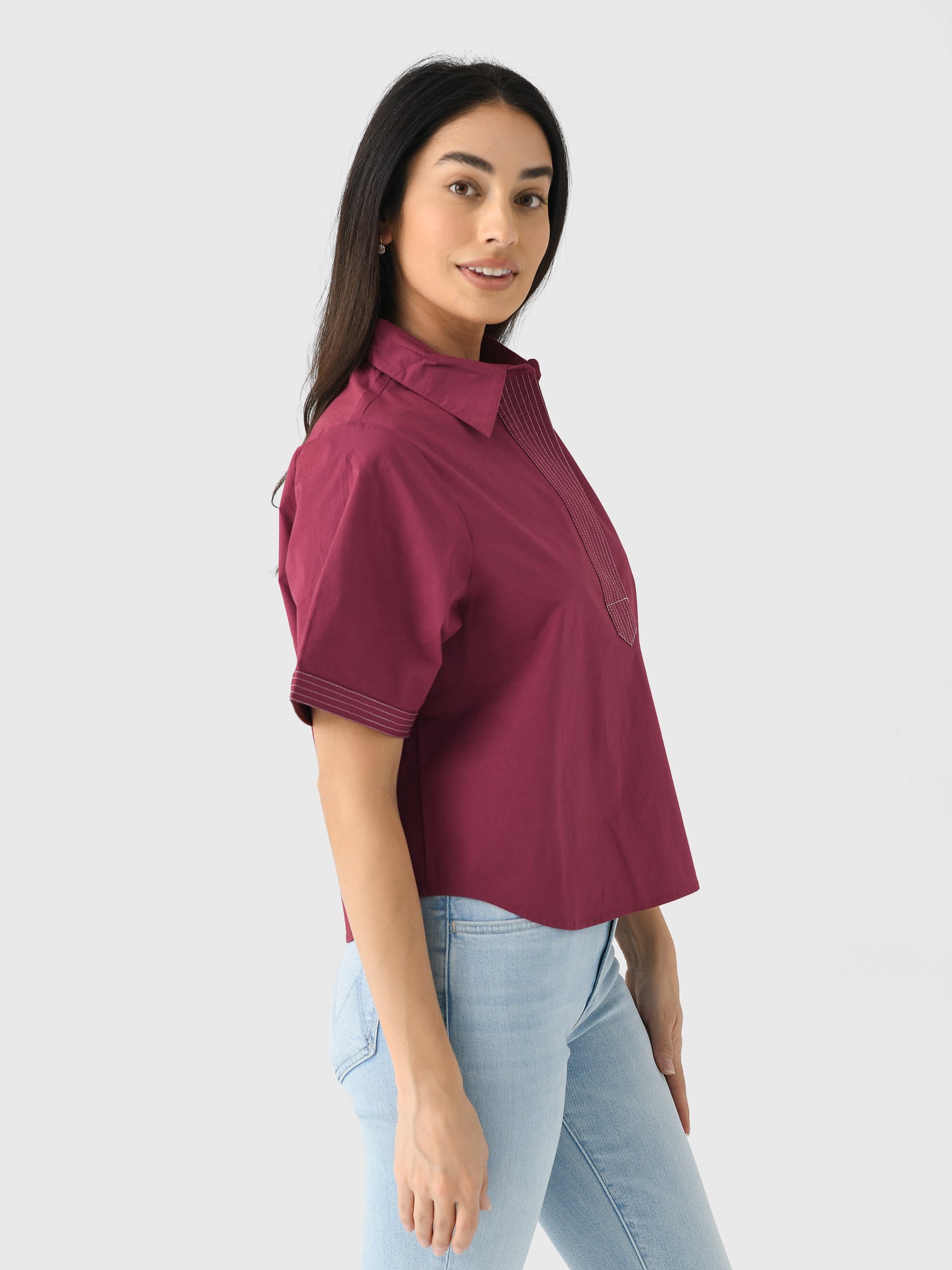 SS25-124xMAROON-alt2