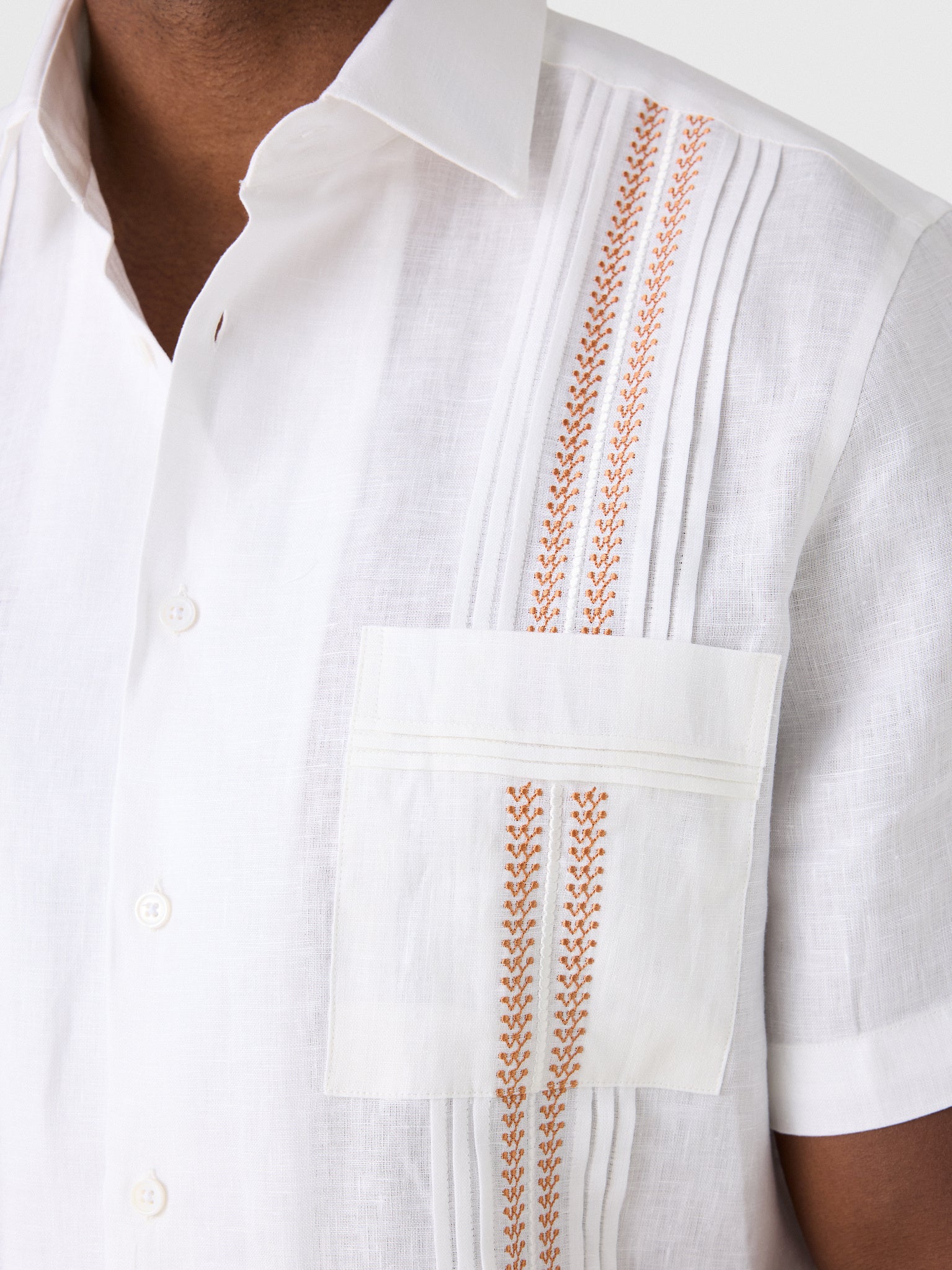 Centuria Men's Short Sleeve Linen Guayabera Shirt - Saint Bernard