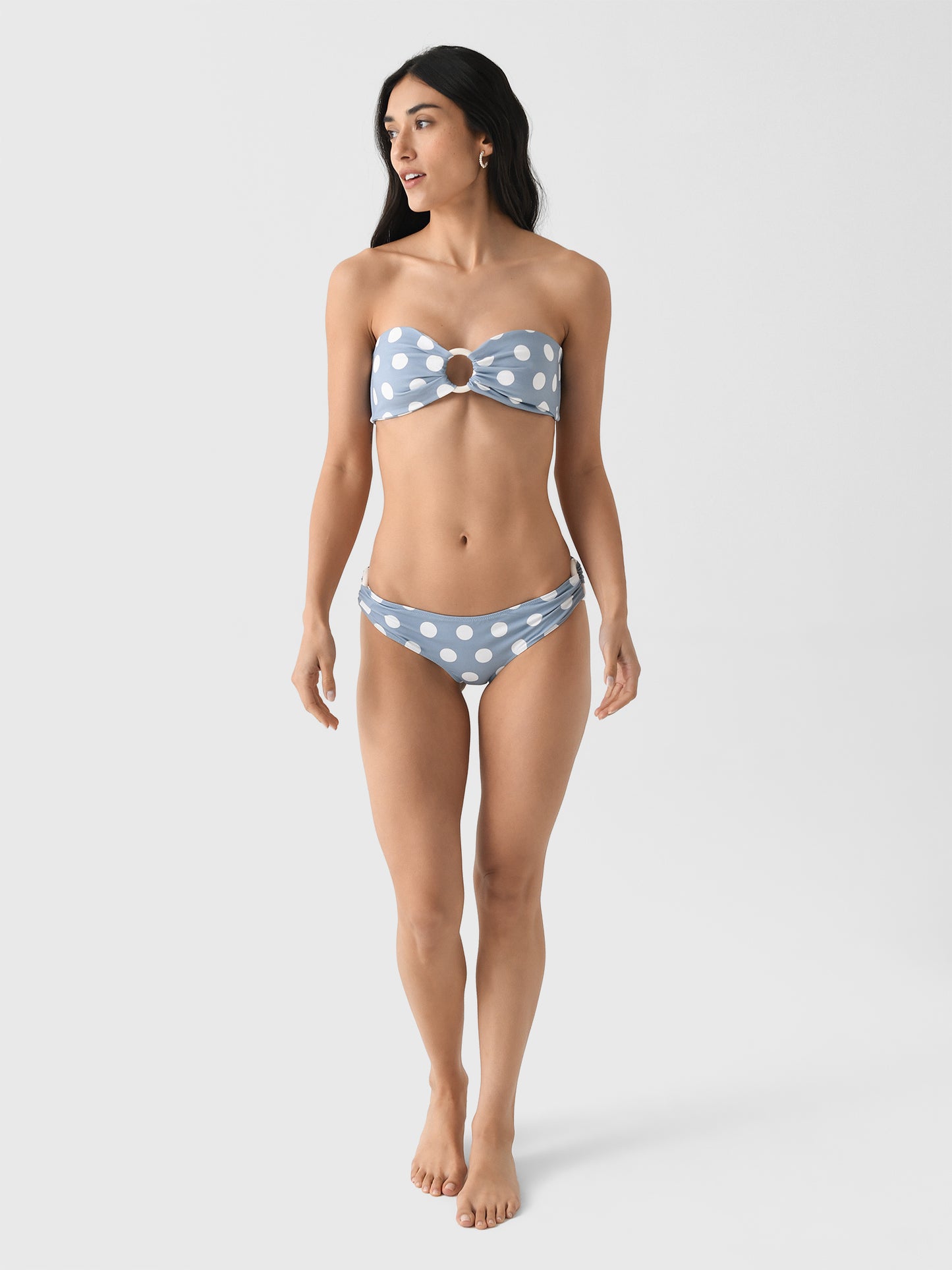 ST079xHAZELARGEDOT-alt1