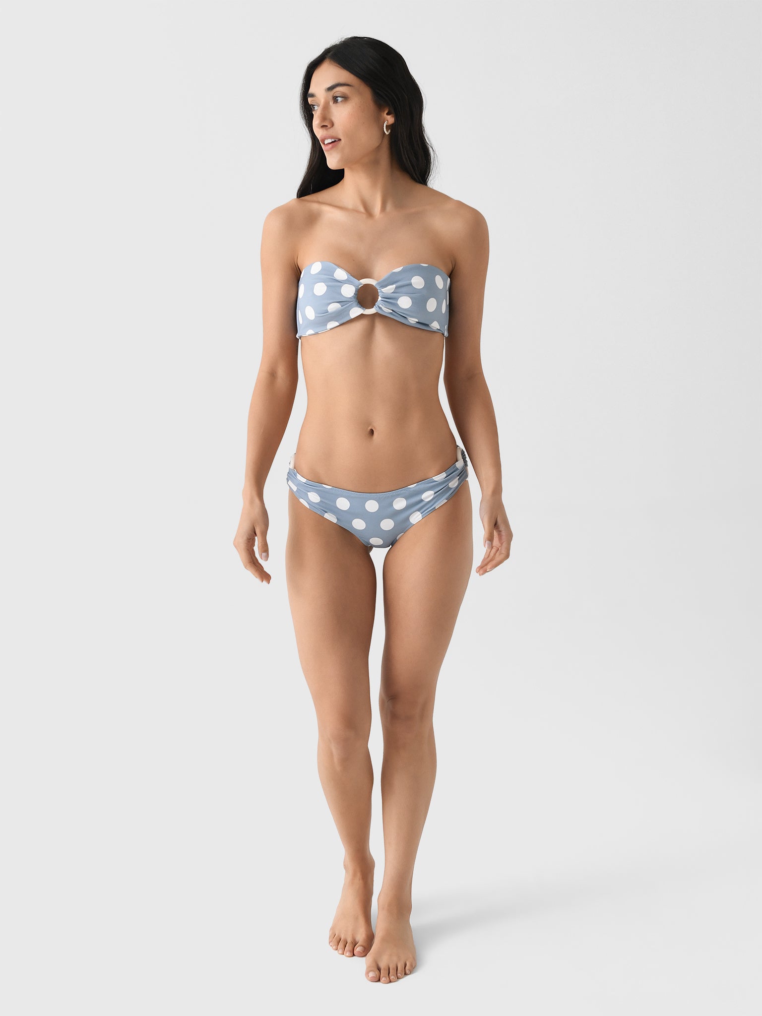 ST079xHAZELARGEDOT-alt1