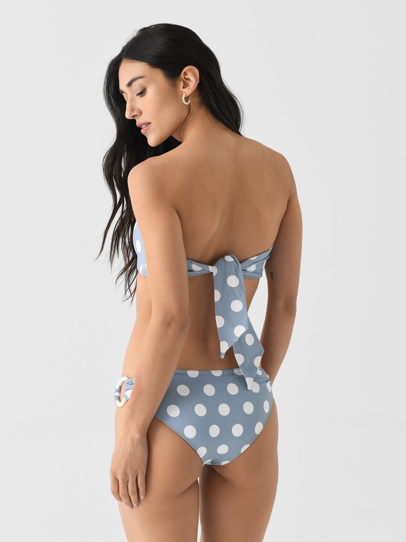 ST079xHAZELARGEDOT-alt3