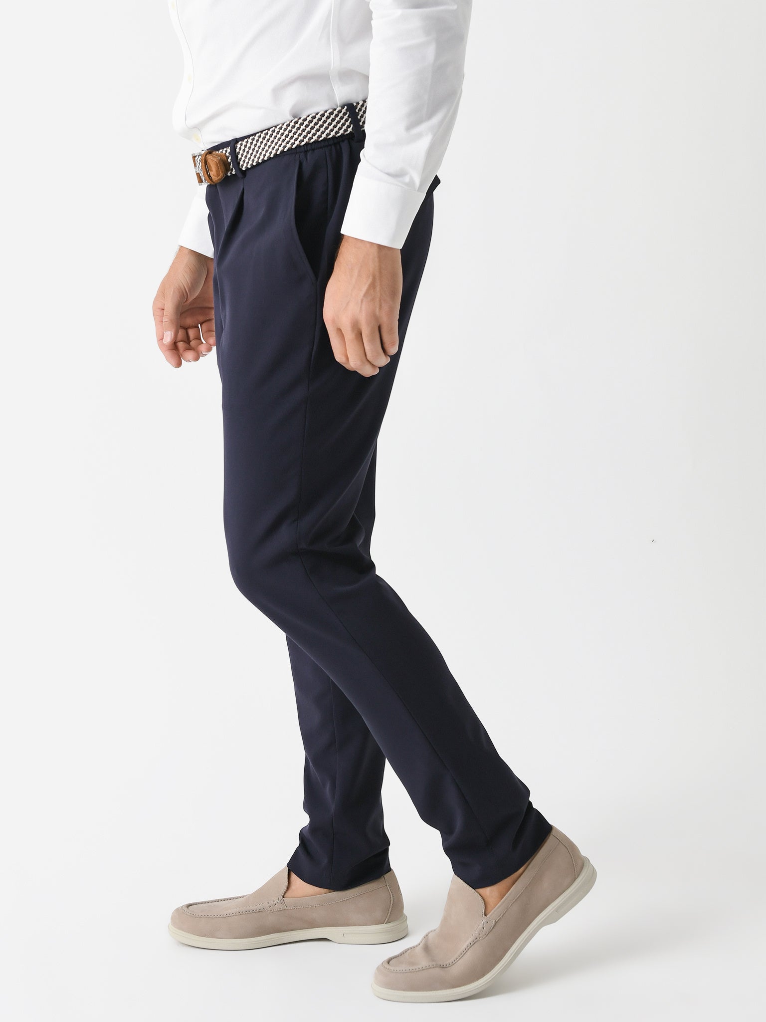 STEVEN-M100xNAVY-alt2
