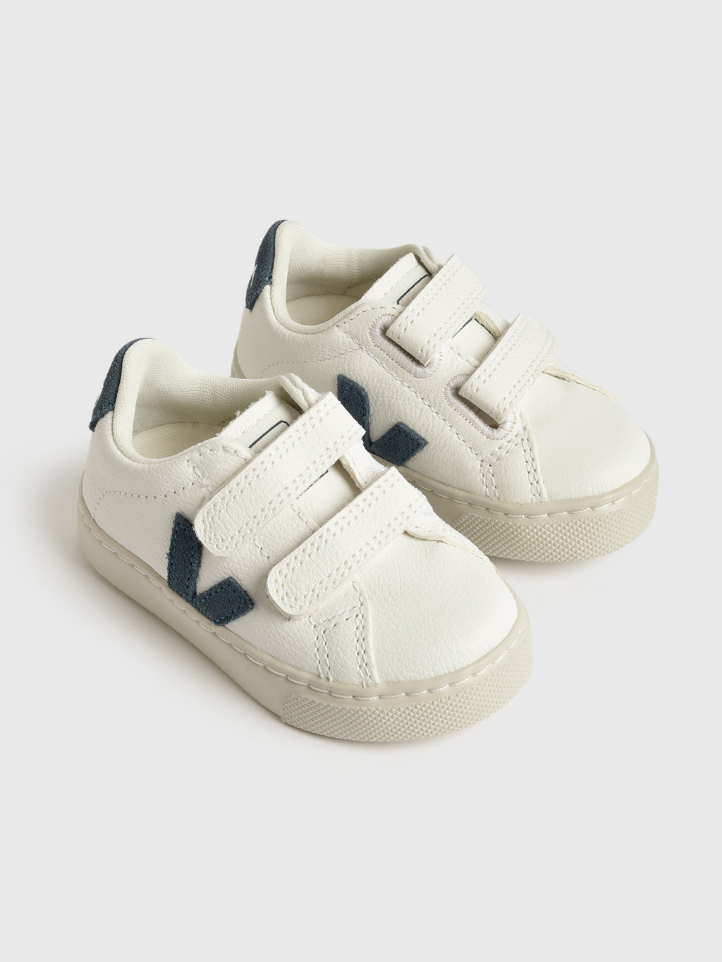 VEJA Kids' Small Esplar Leather Sneaker - Saint Bernard