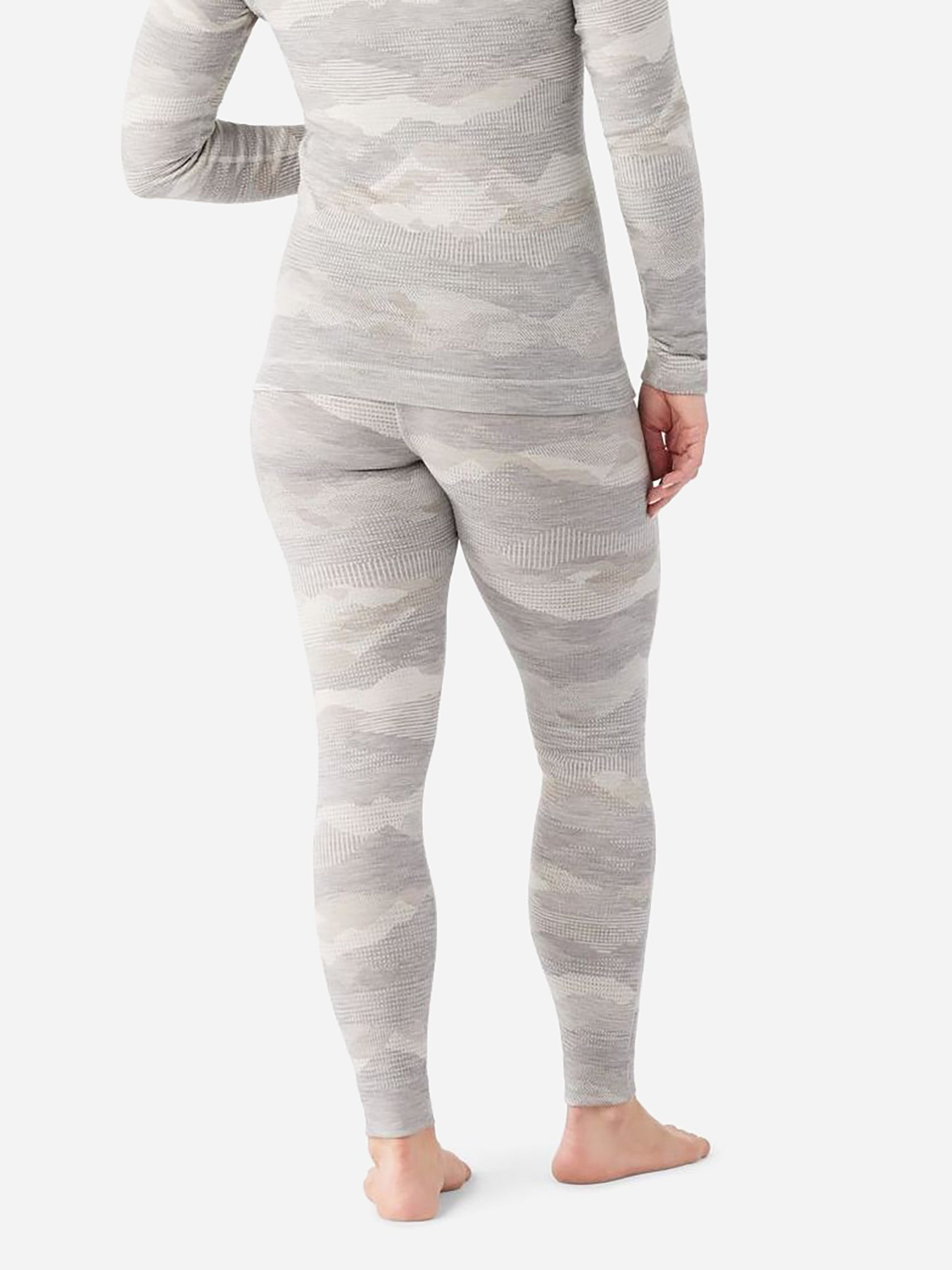 SW019242xLIGHTGREYMOUNTAINSCAPE-alt1