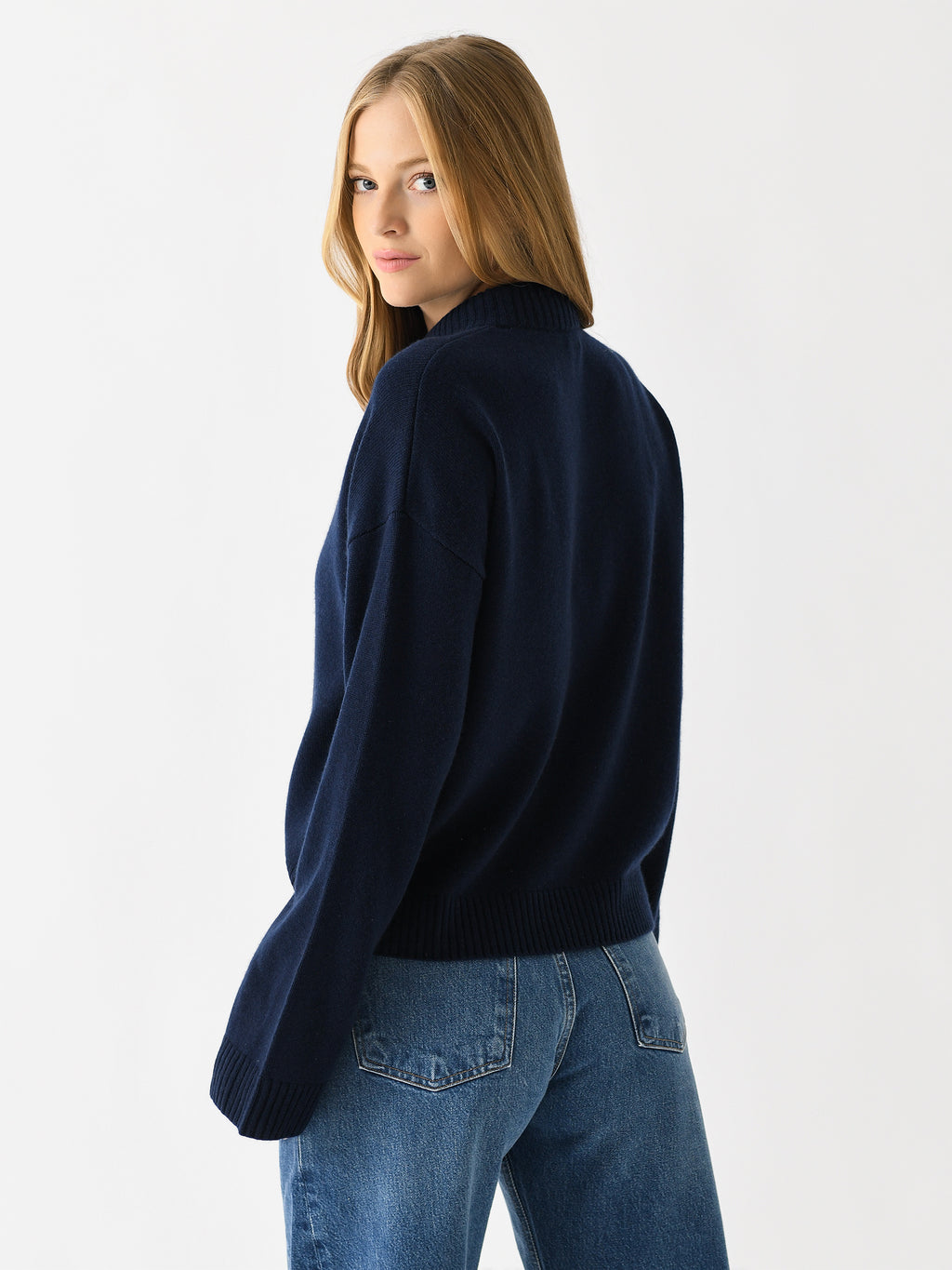 SW614F6xNAVY-alt3