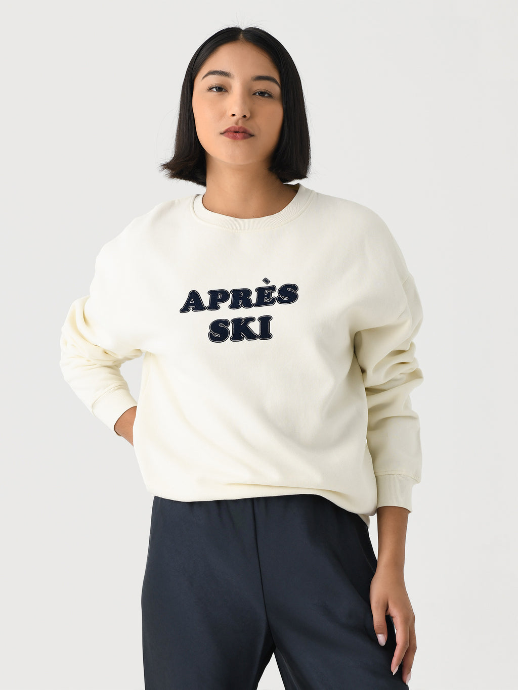 Kule Women's The Oversized Après Ski Town Sweatshirt - Saint Bernard