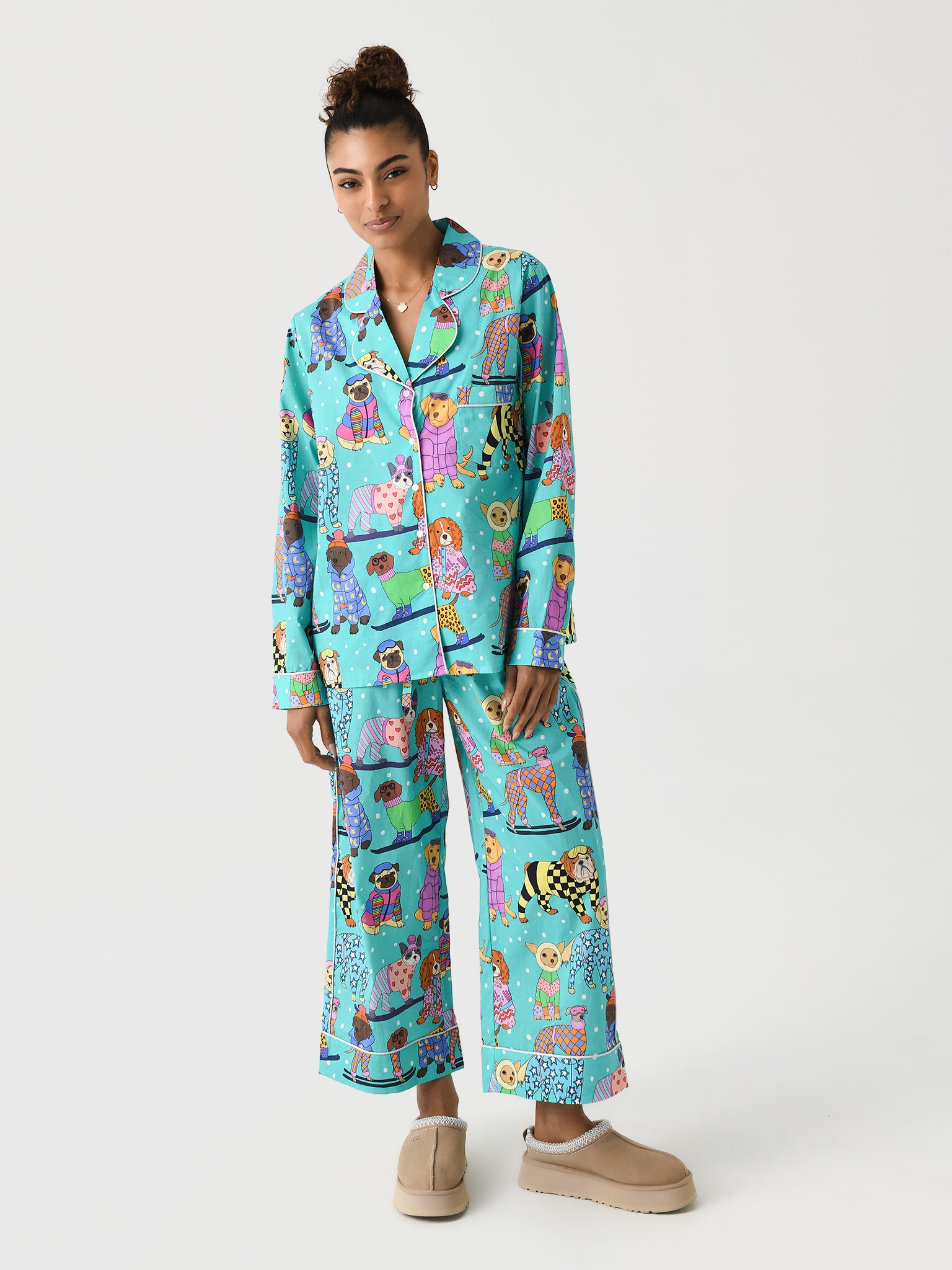 Karen Mabon Women's Skiing Dogs Pajama Set - Saint Bernard