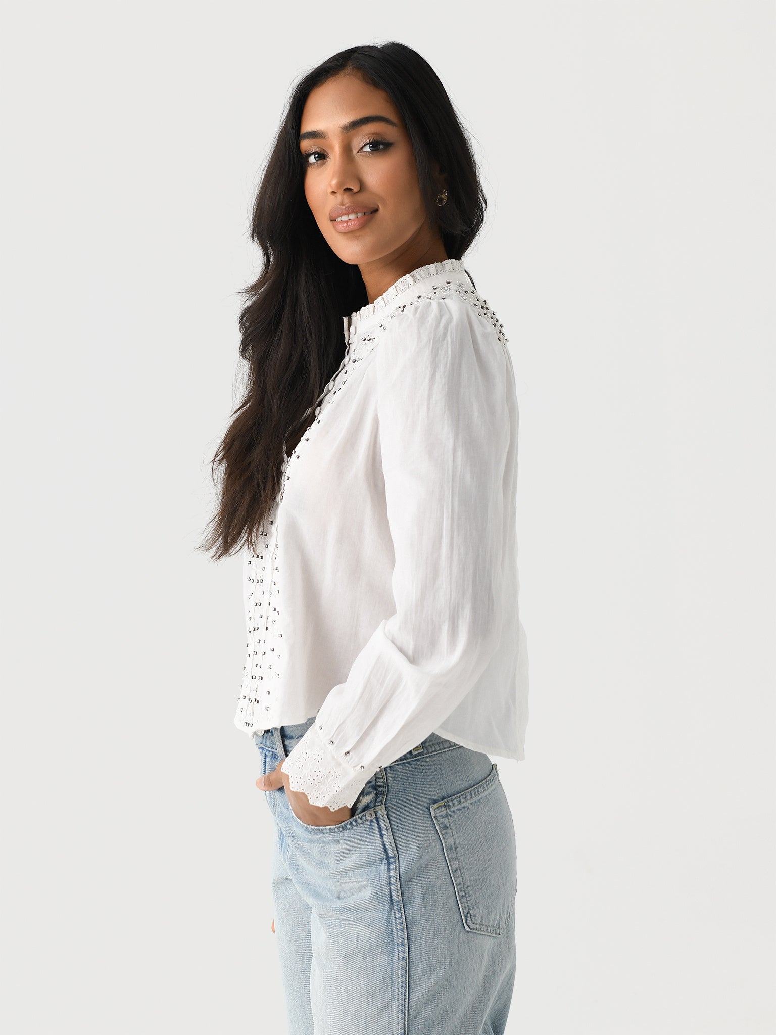 T1281-2087xWHITE-alt2